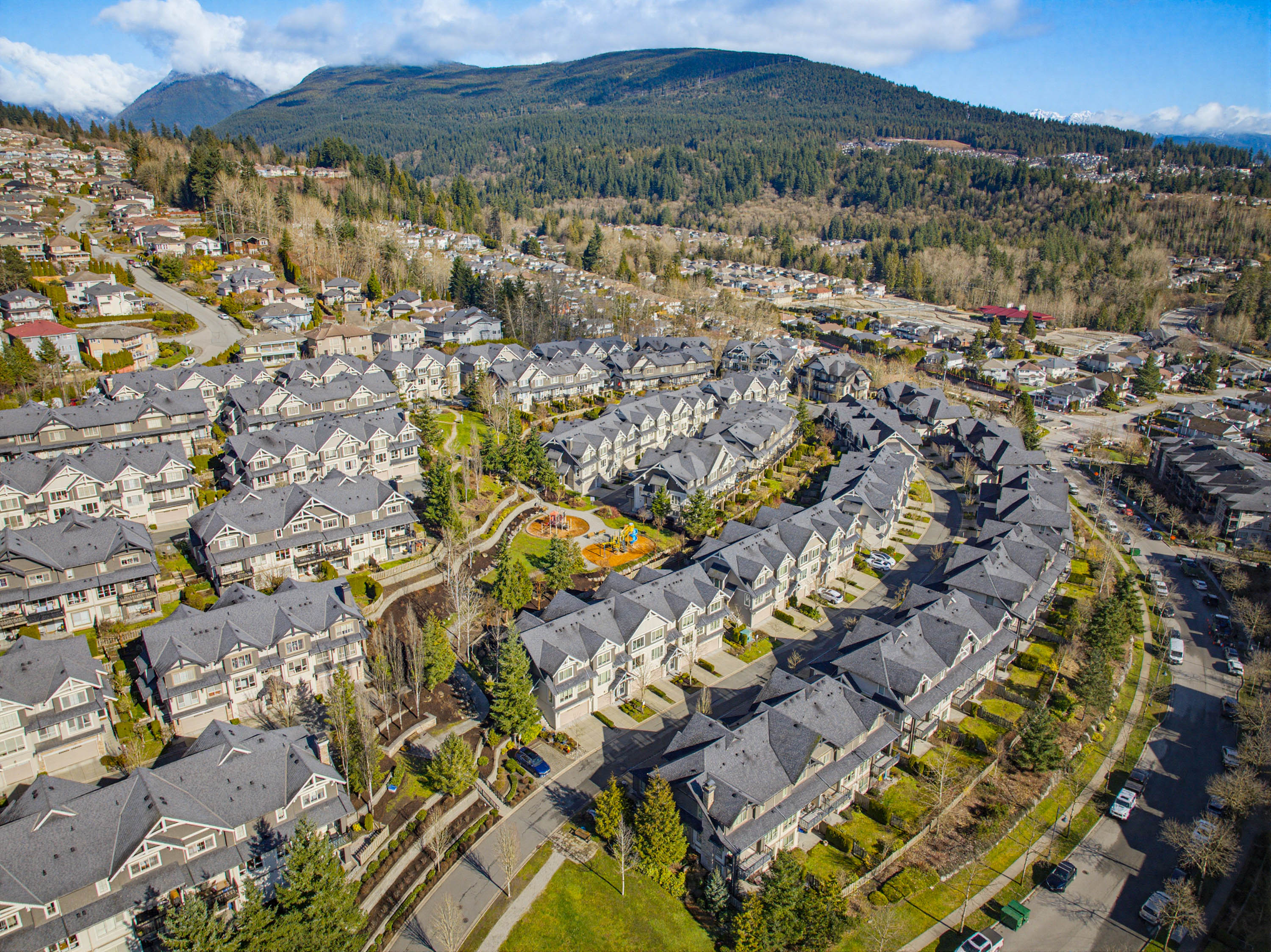 230 - 3105 Dayanee Springs Blvd, Coquitlam