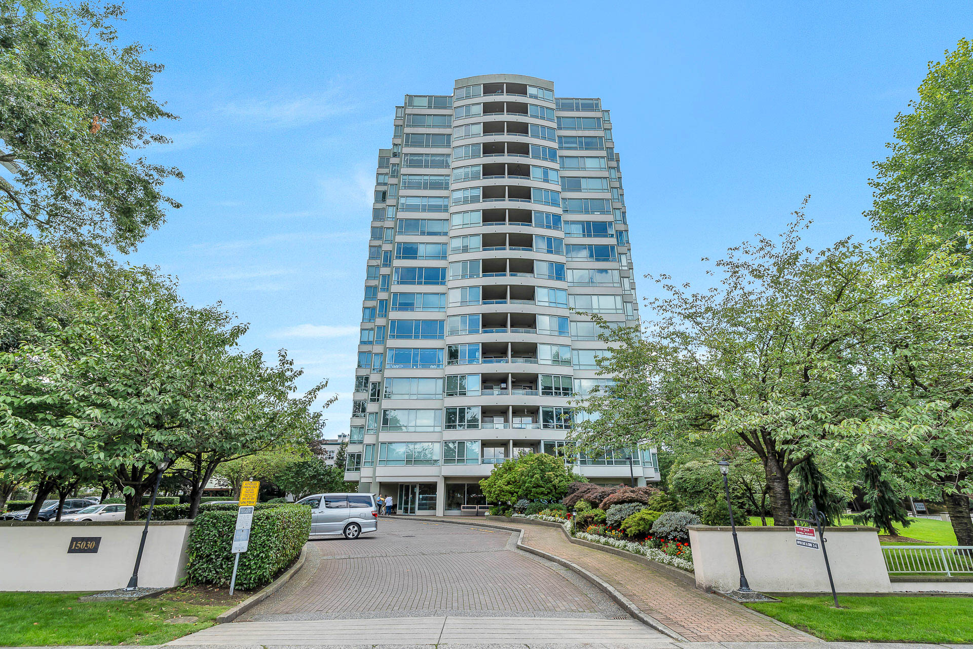 306 - 15030 101 Avenue, Surrey