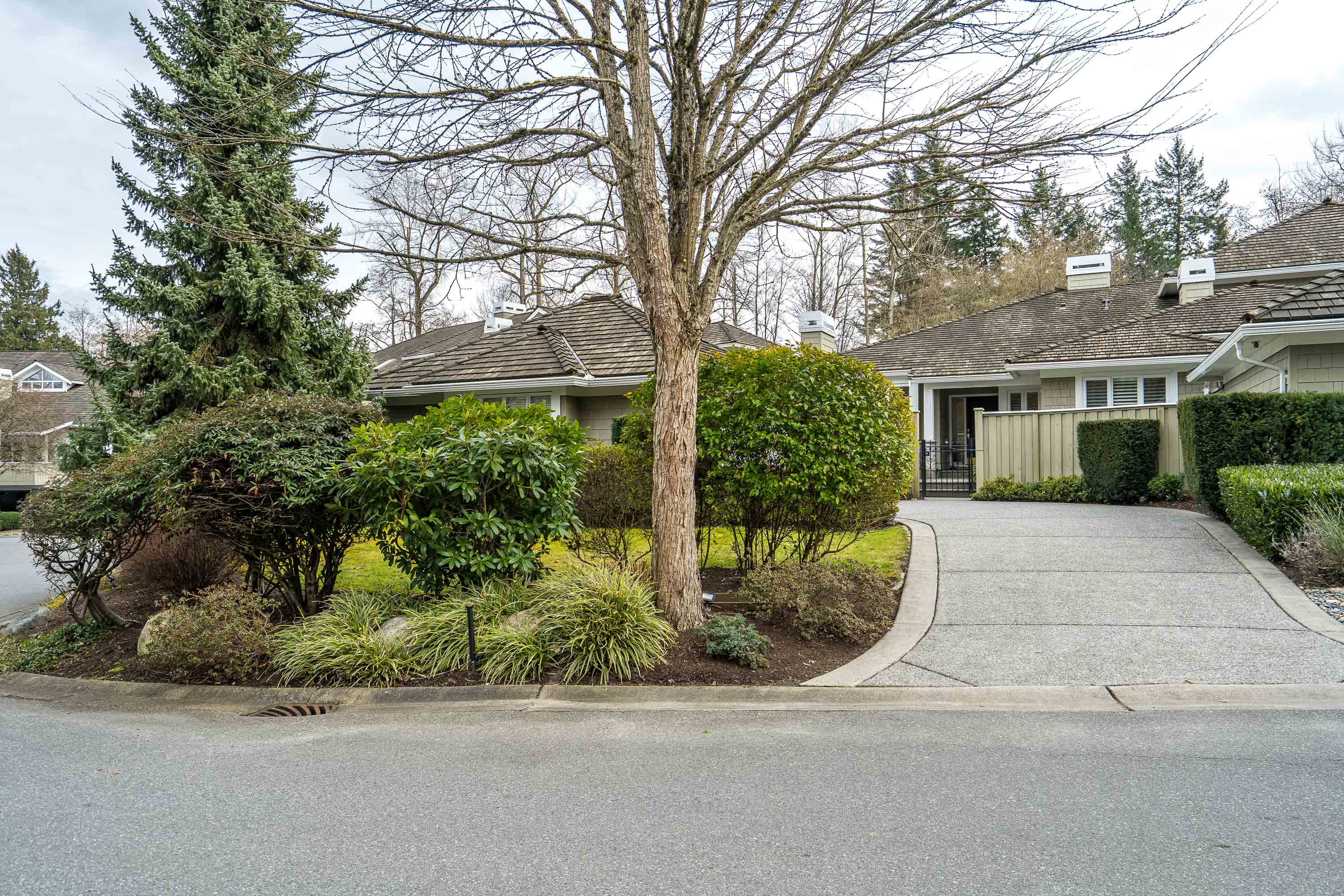 31 - 3355 Morgan Creek, Surrey
