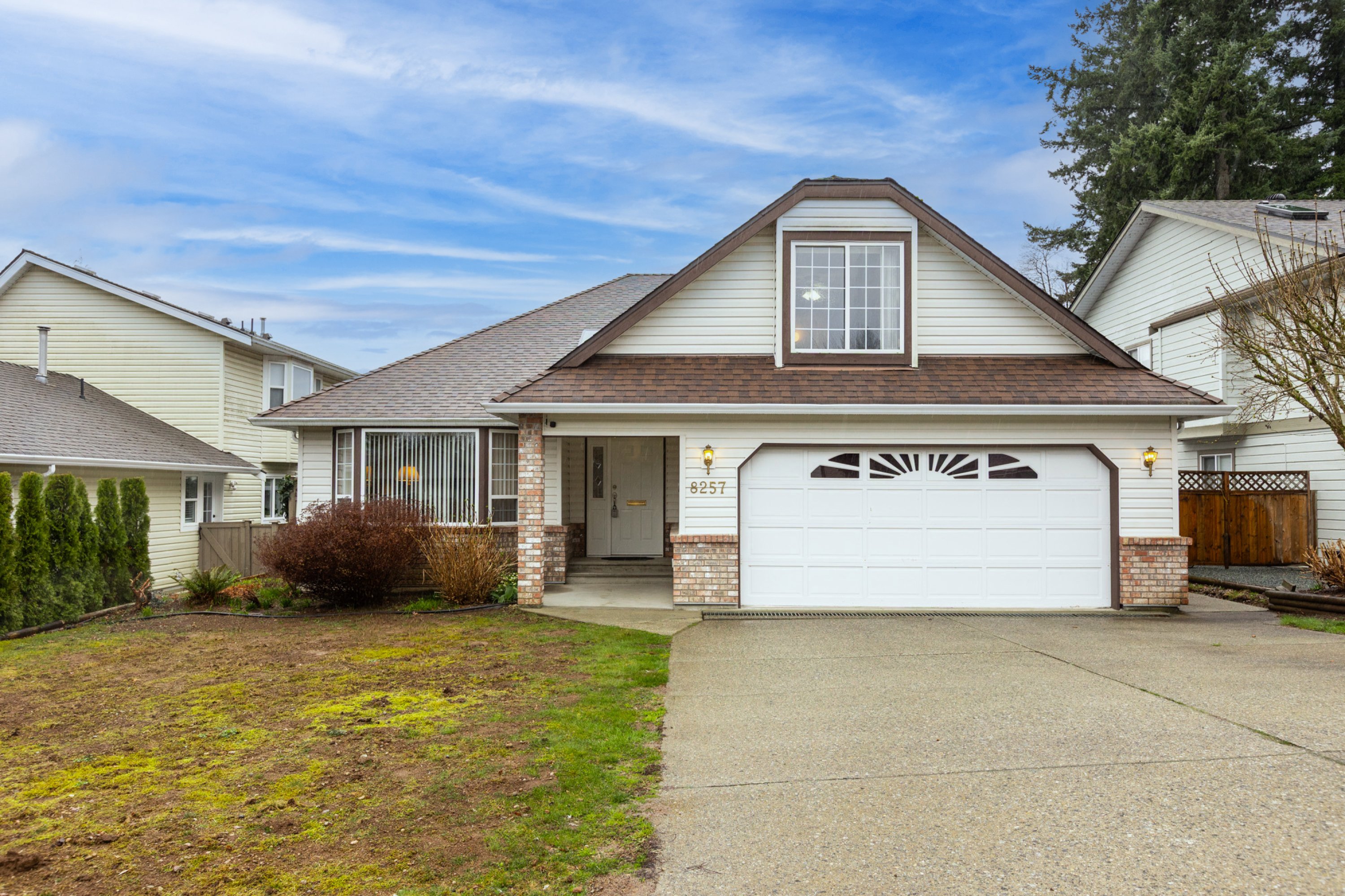 8257 McIntyre Street, Mission