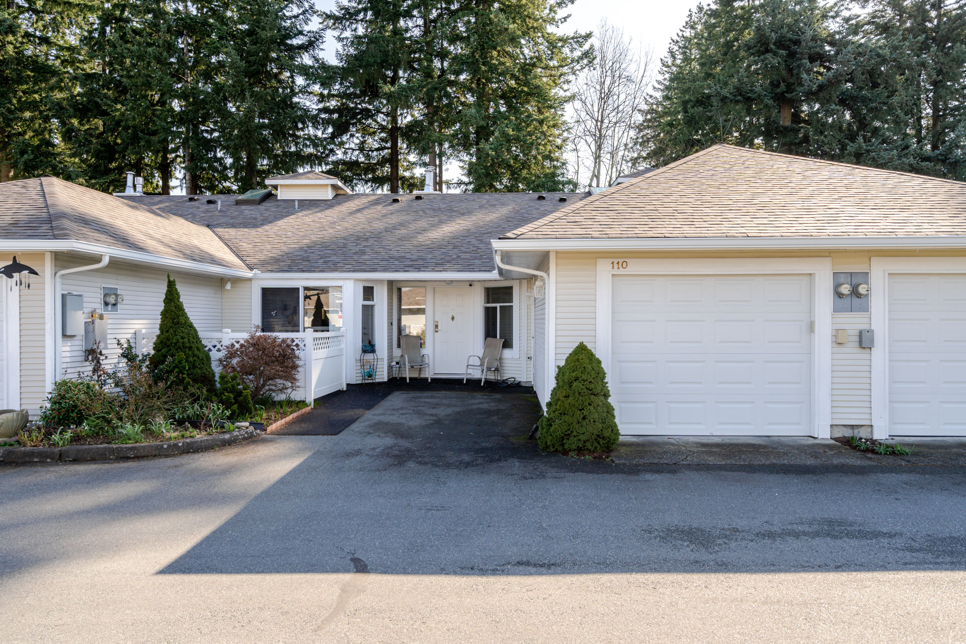 110 - 2460 156 Street, Surrey
