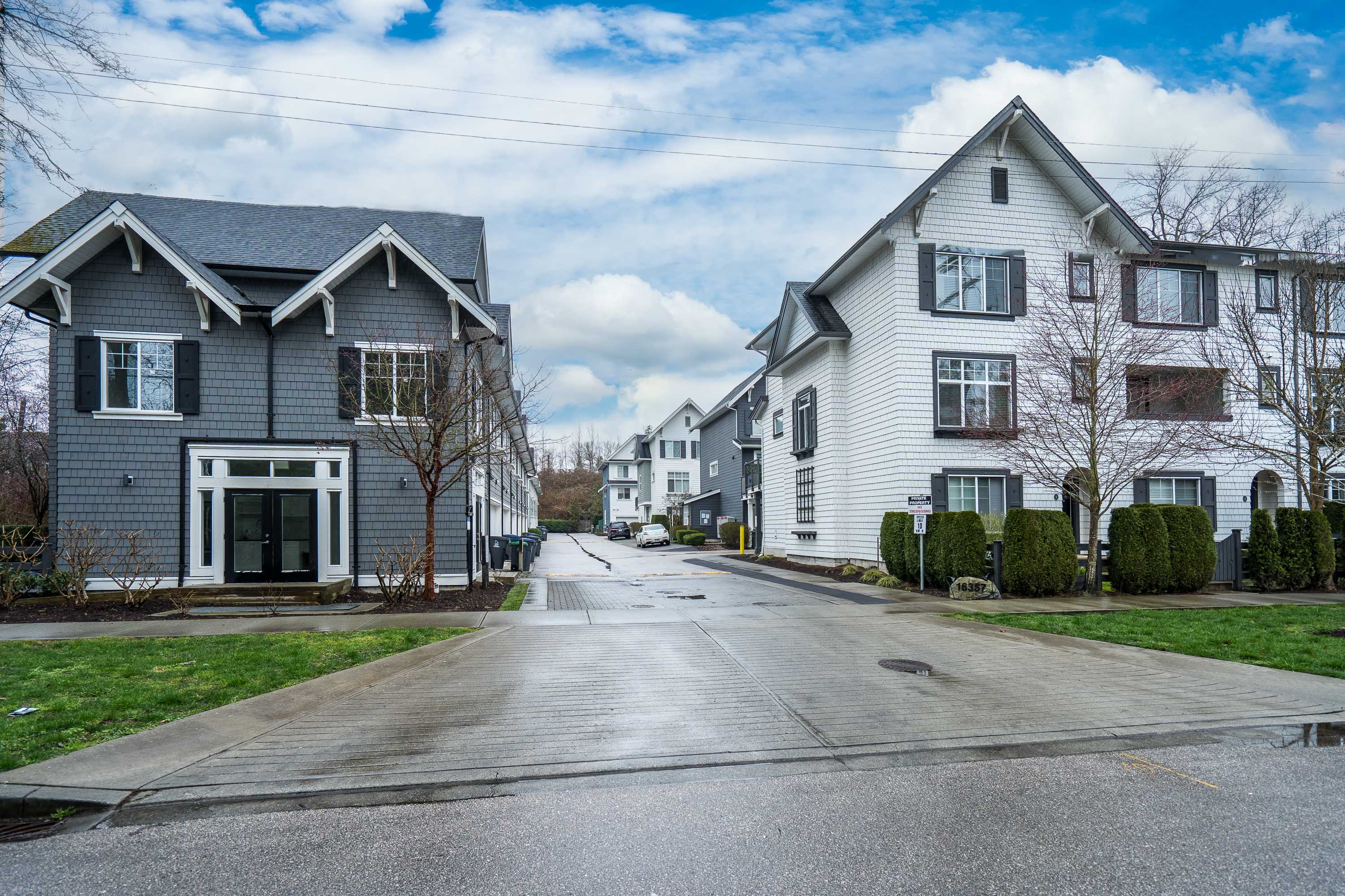 35 - 16357 15 Avenue, South Surrey