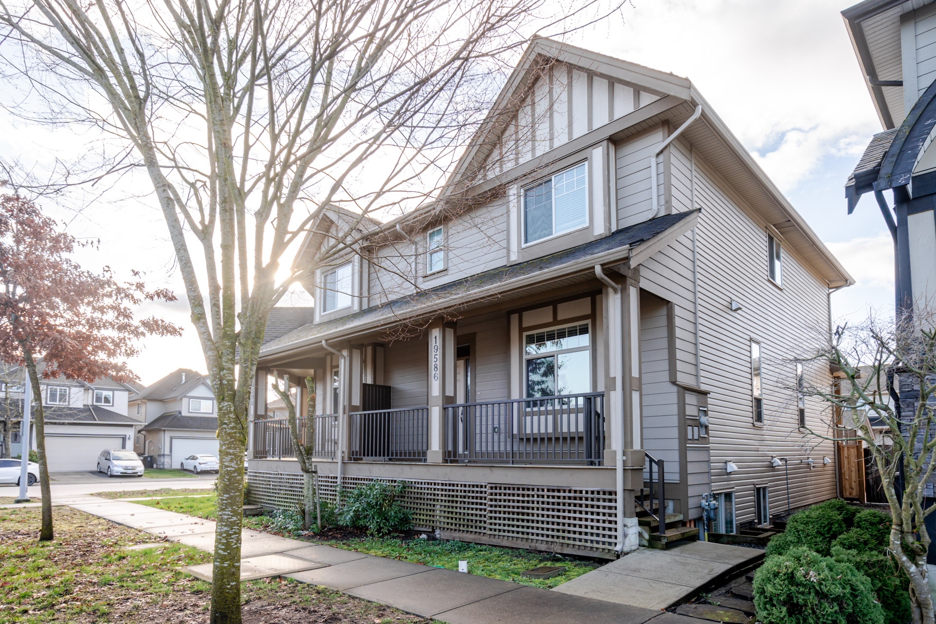19586 72A Avenue, Surrey