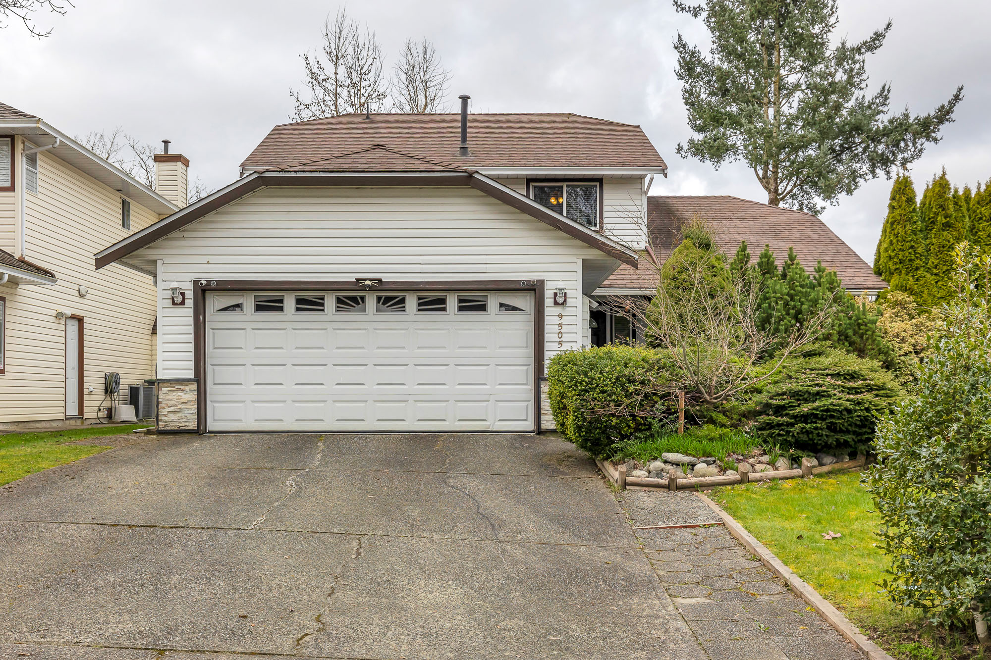 9505 161 Street, Surrey