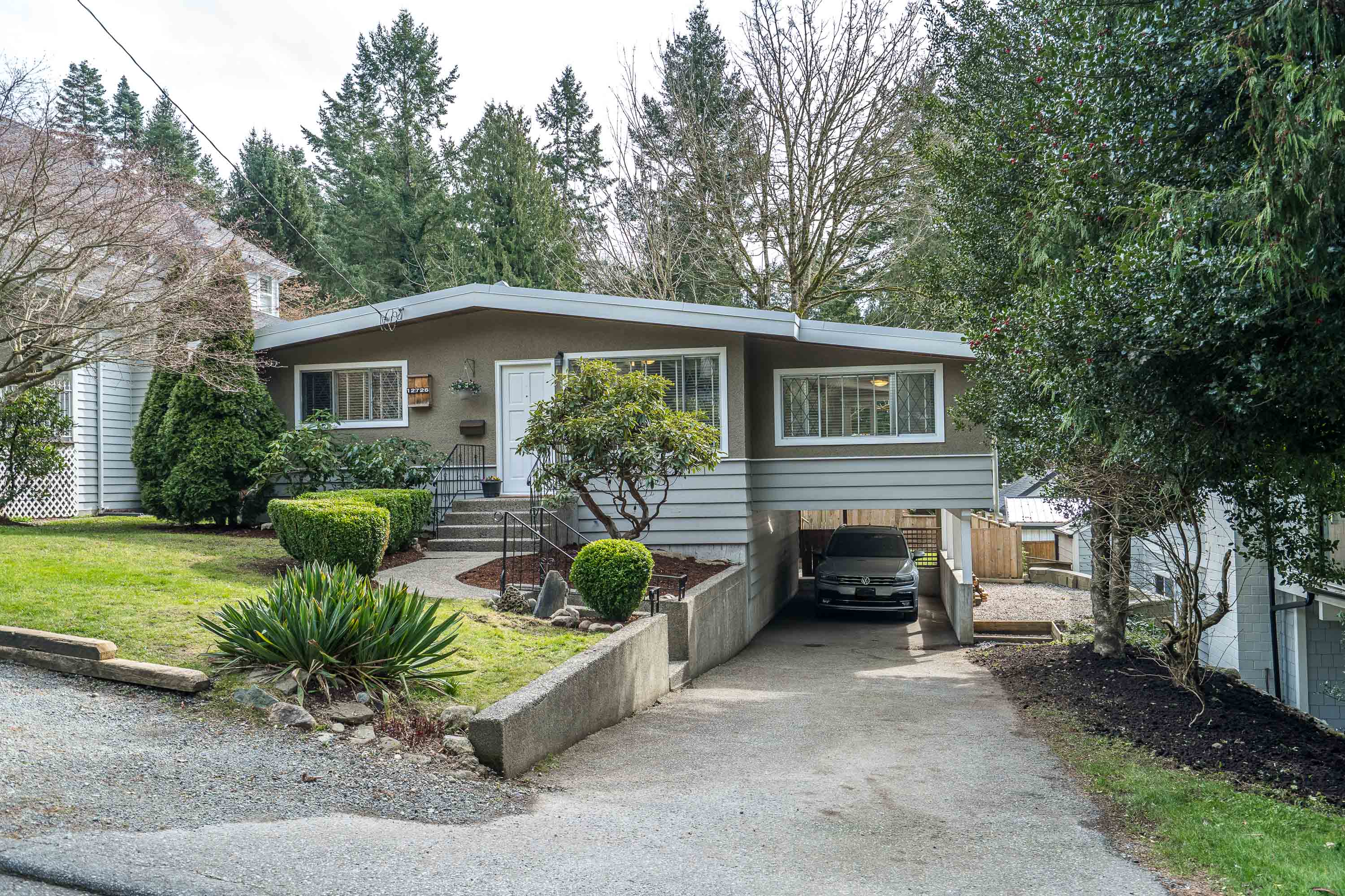 12726 15 Avenue, Surrey