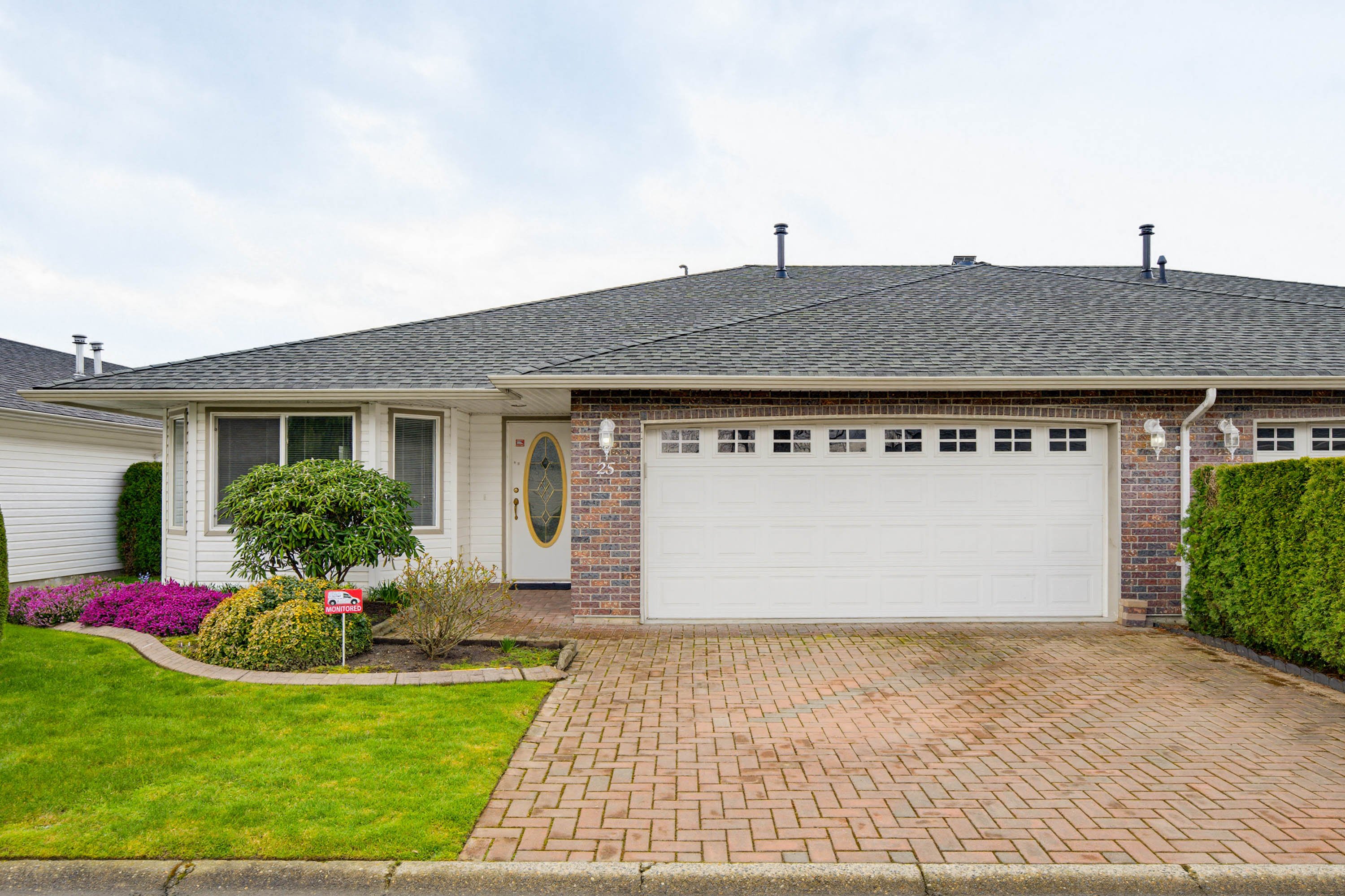 25 - 7600 Chilliwack River, Chilliwack