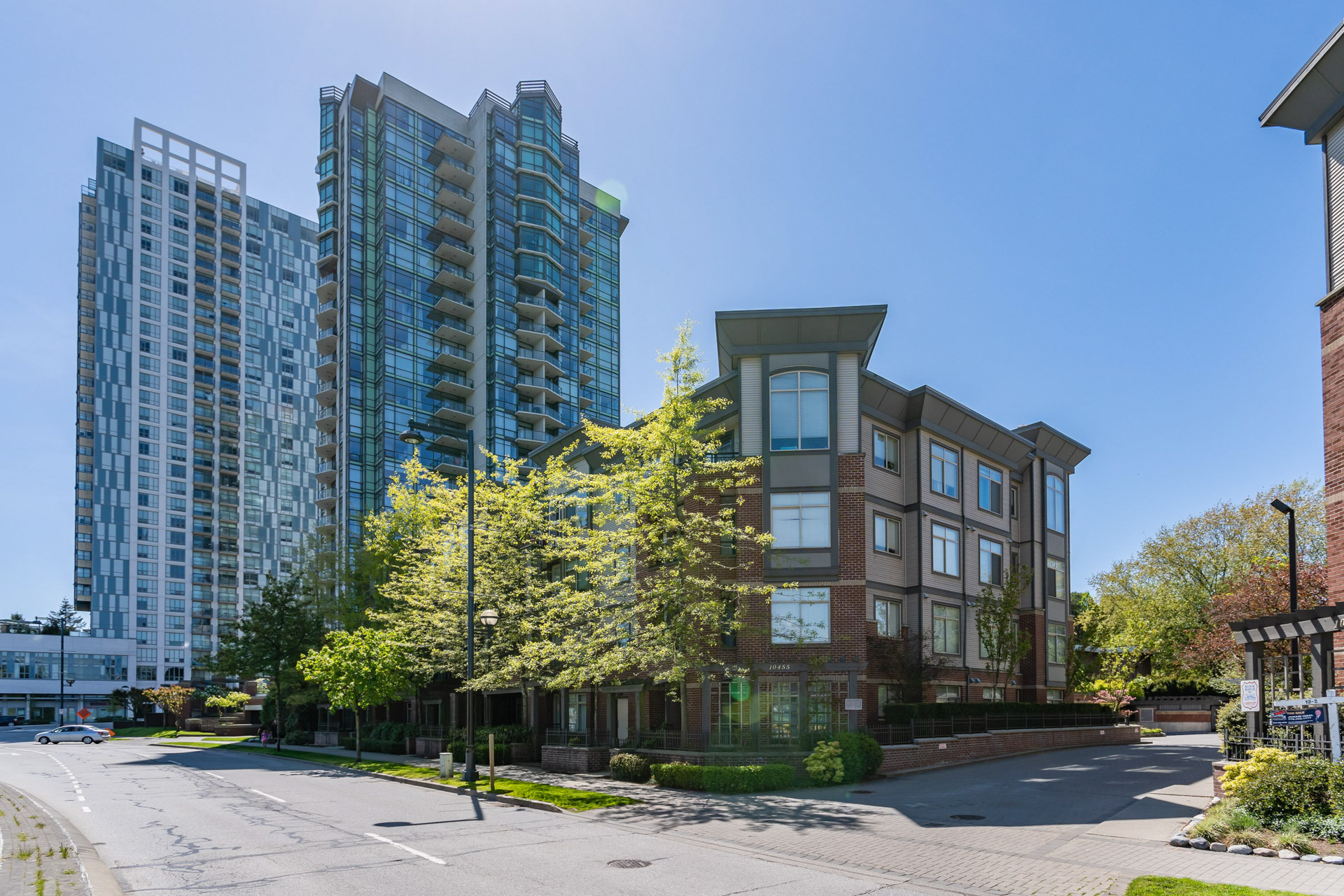 405 - 10455 University Drive, Surrey
