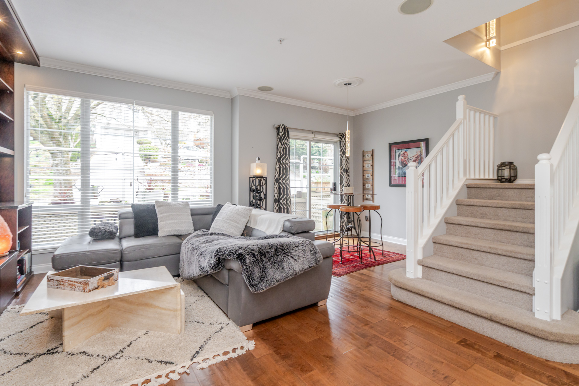 8 - 1169 Vidal Street, White Rock