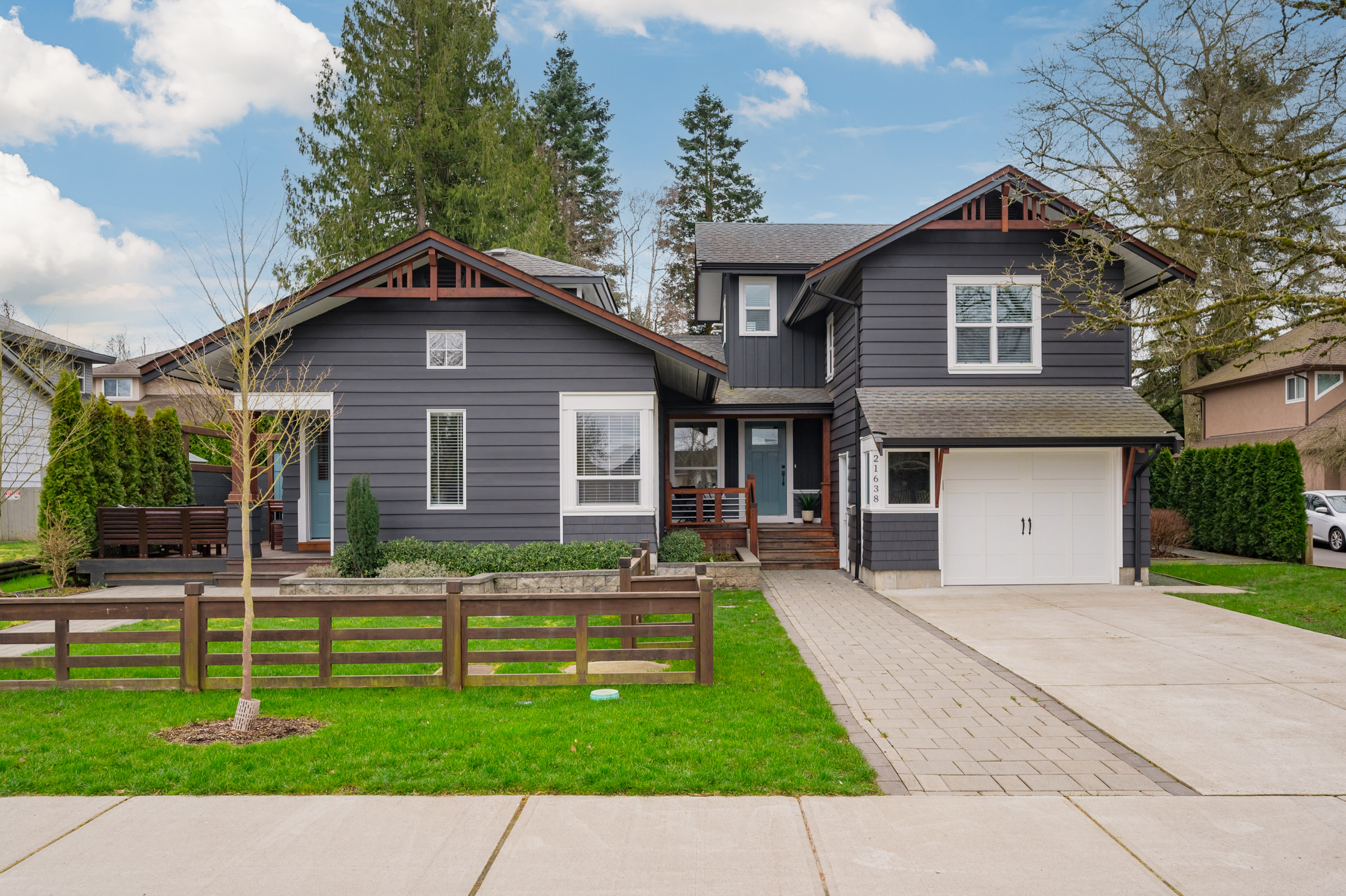 21638 46 Avenue, Langley