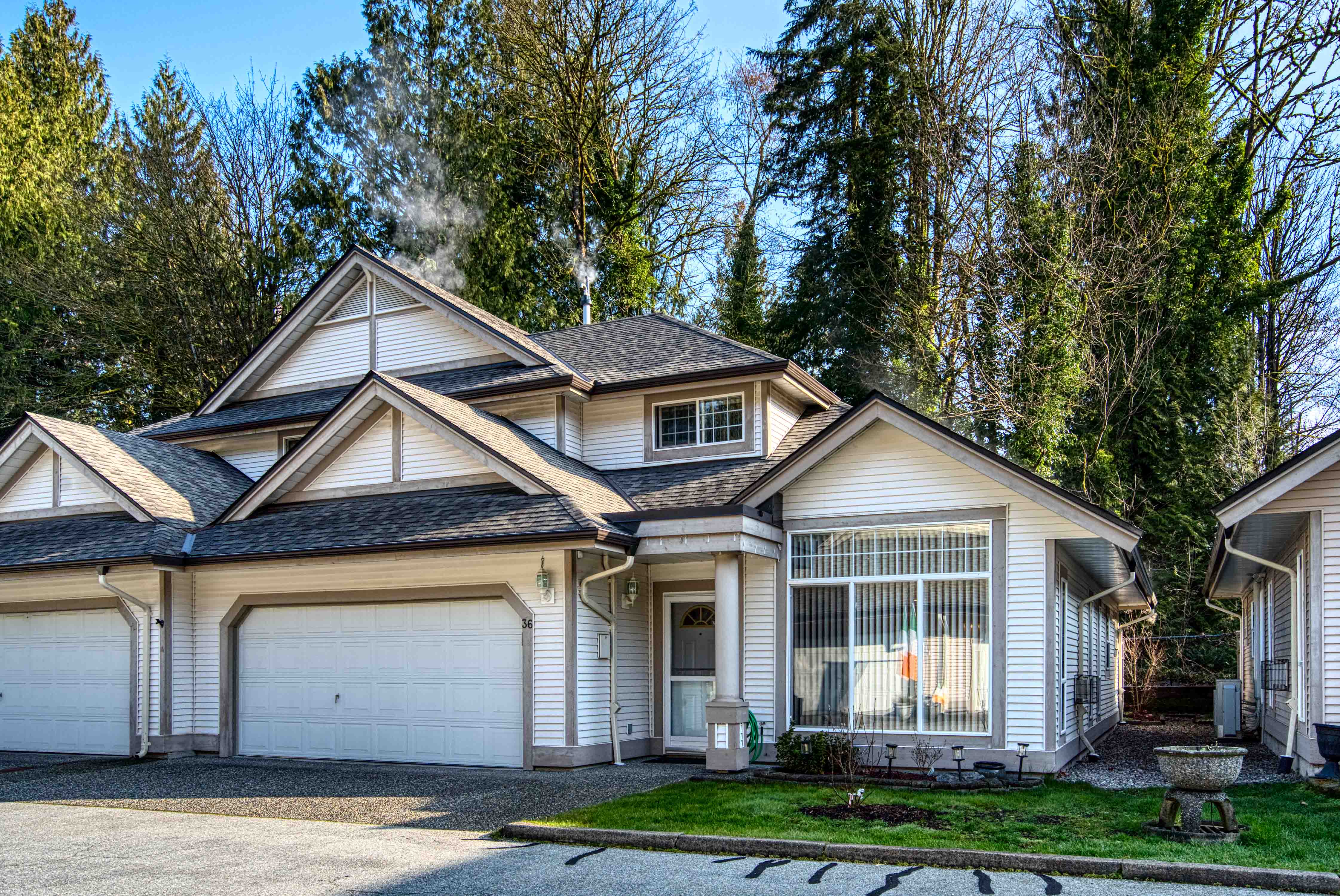 36 - 9025 216, Langley