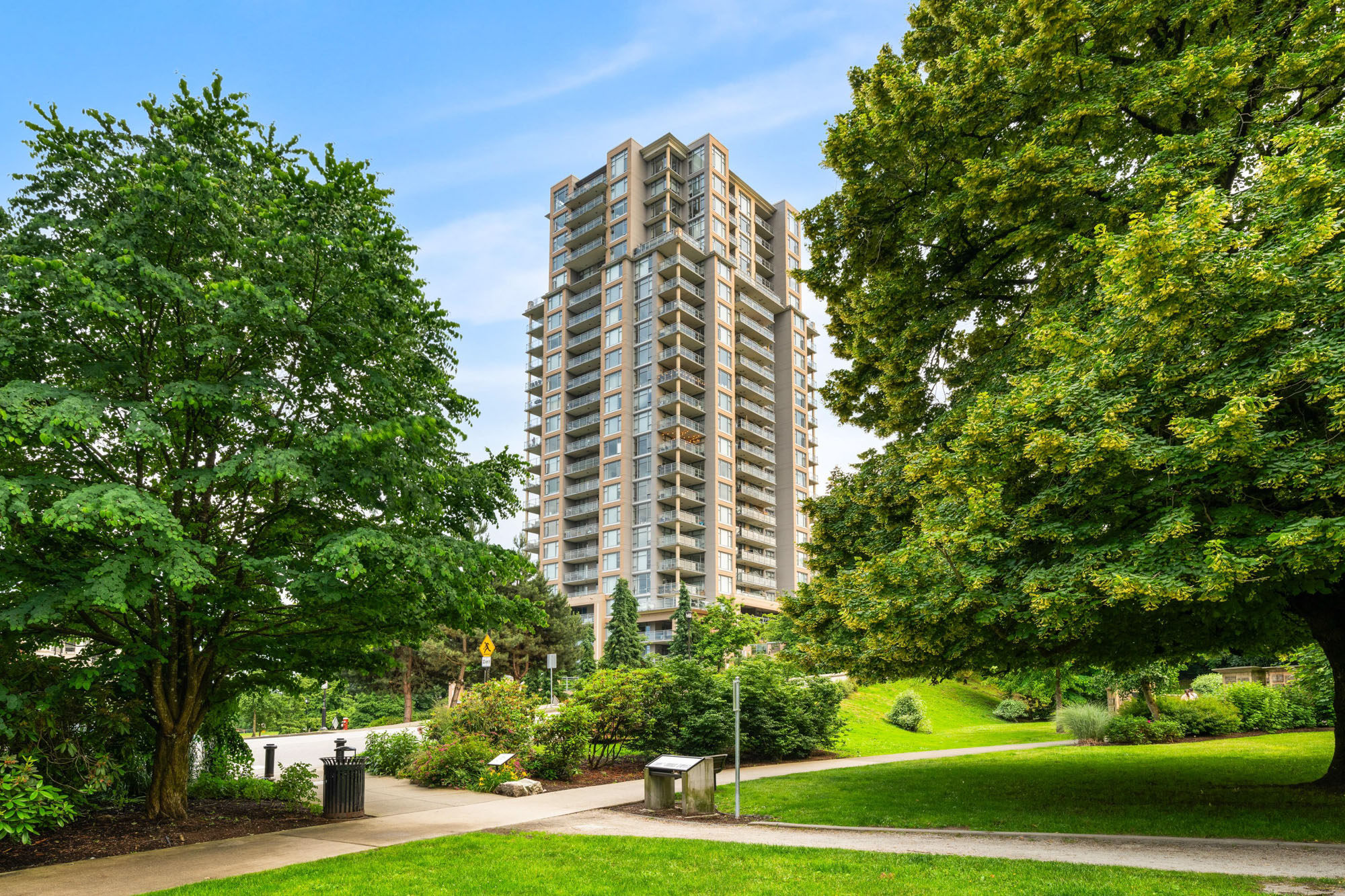 1904 - 280 Ross Drive, New Westminster