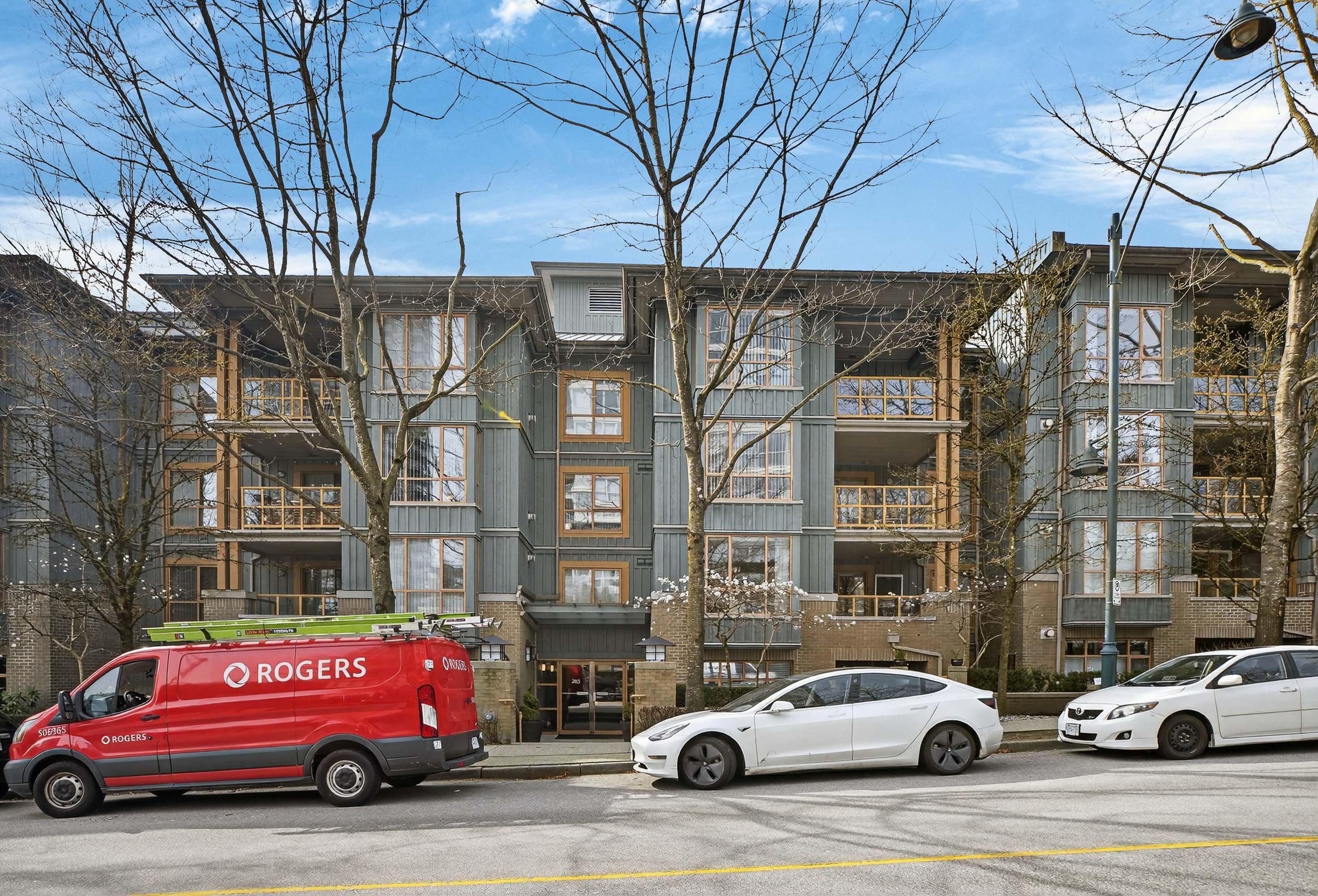 104 - 285 Newport Drive, Port Moody