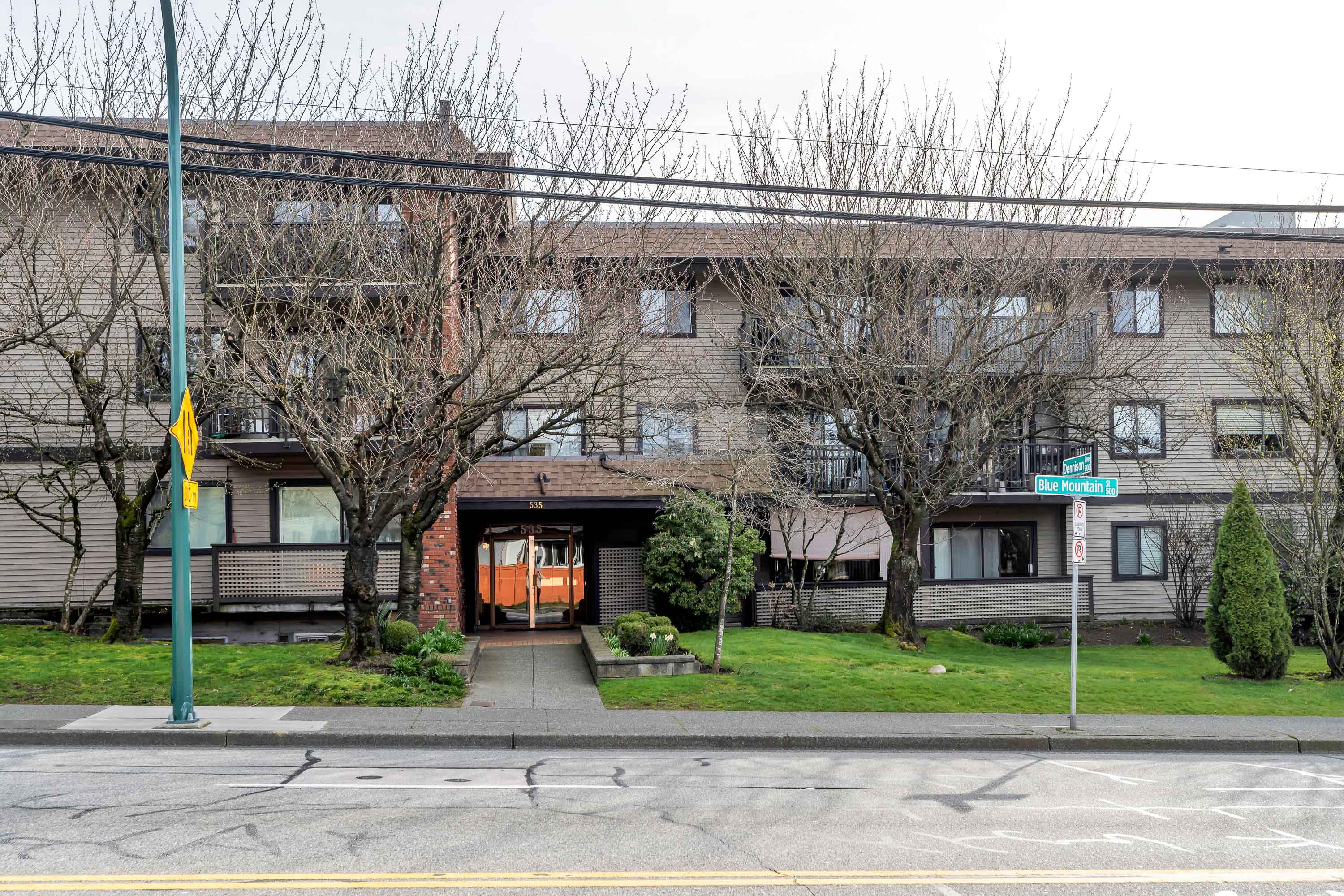 212 - 535 Blue Mountain Street, Coquitlam