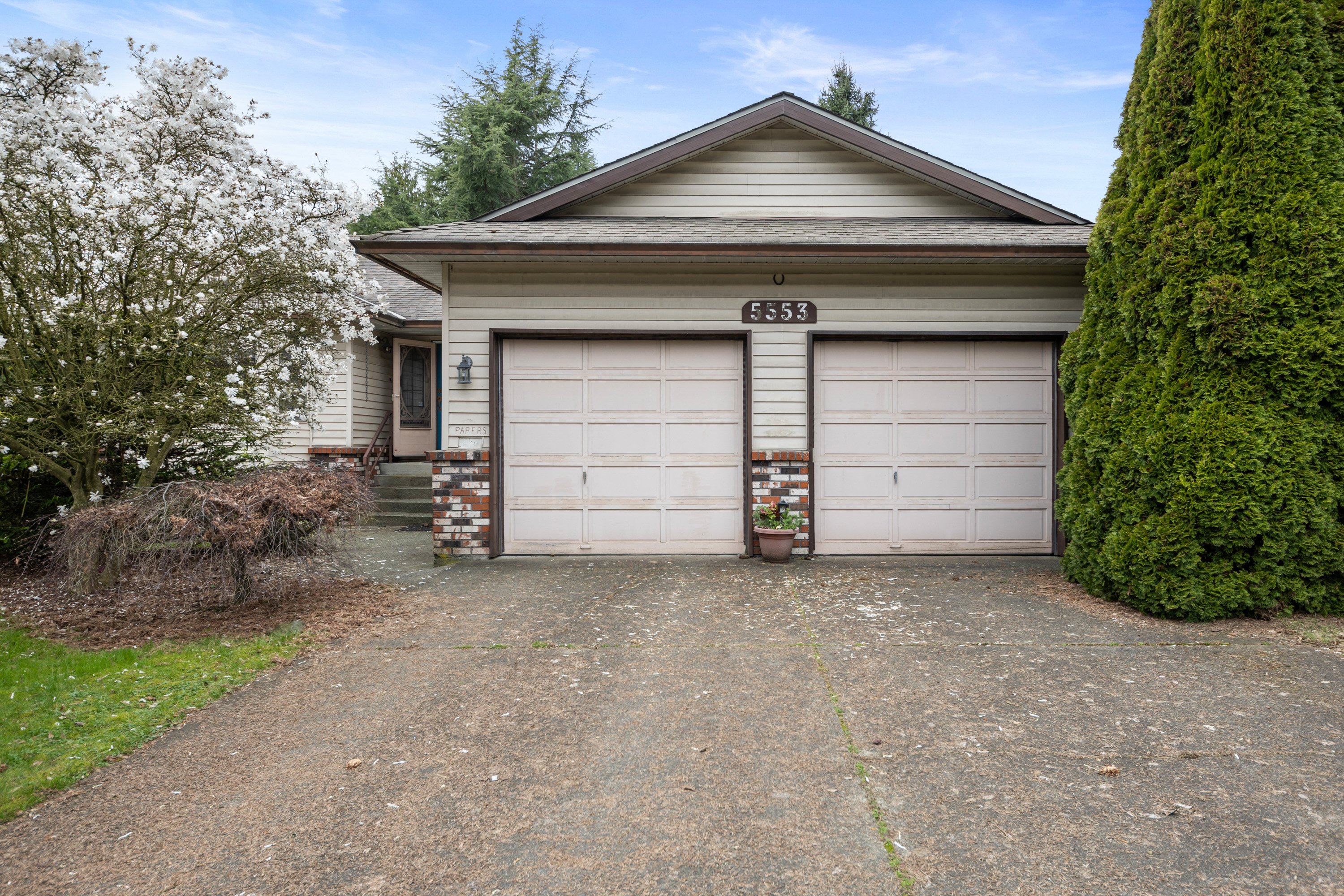 5553 181A Street, Surrey