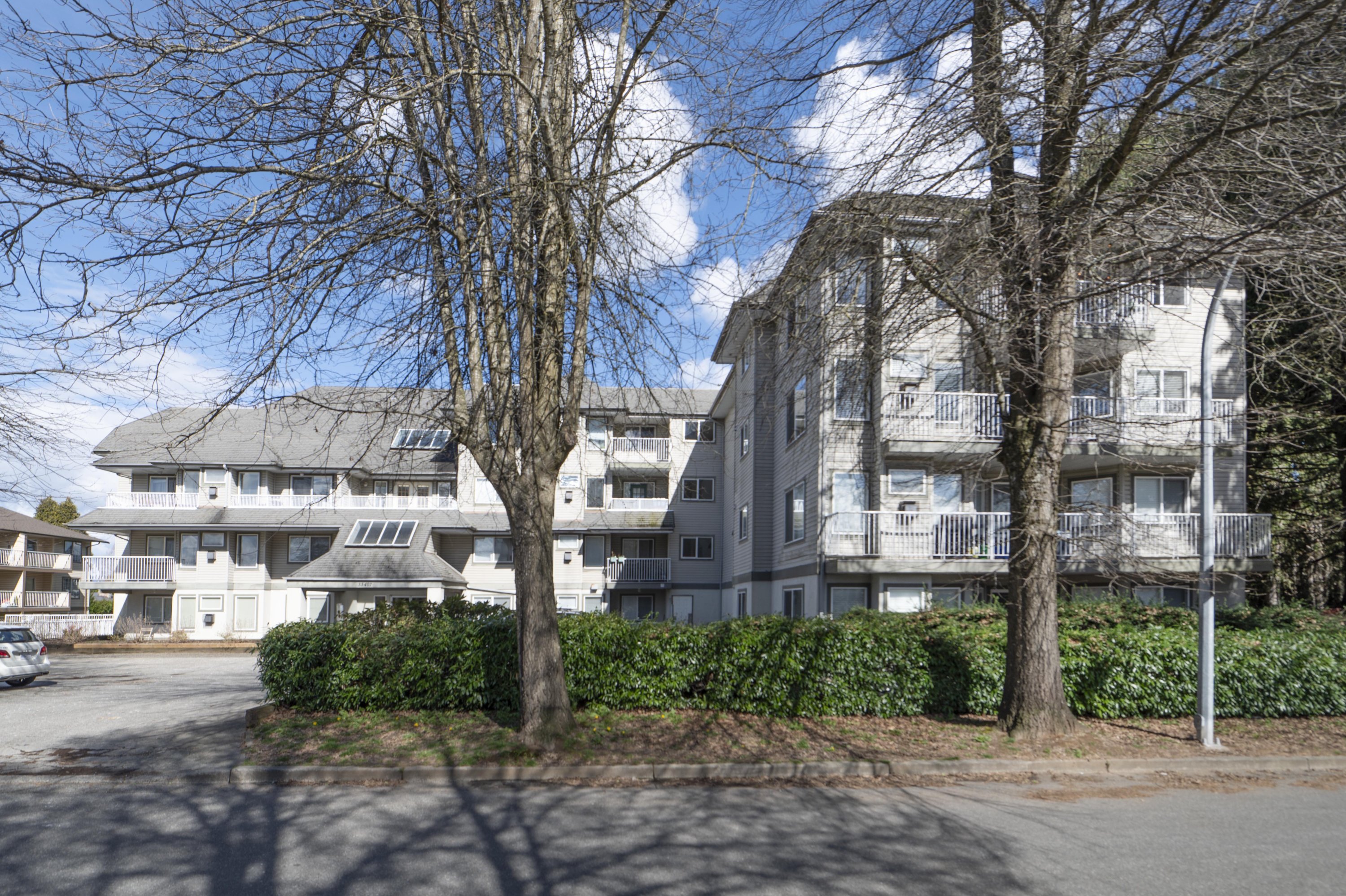 407 - 33407 Tessaro Crescent, Abbotsford