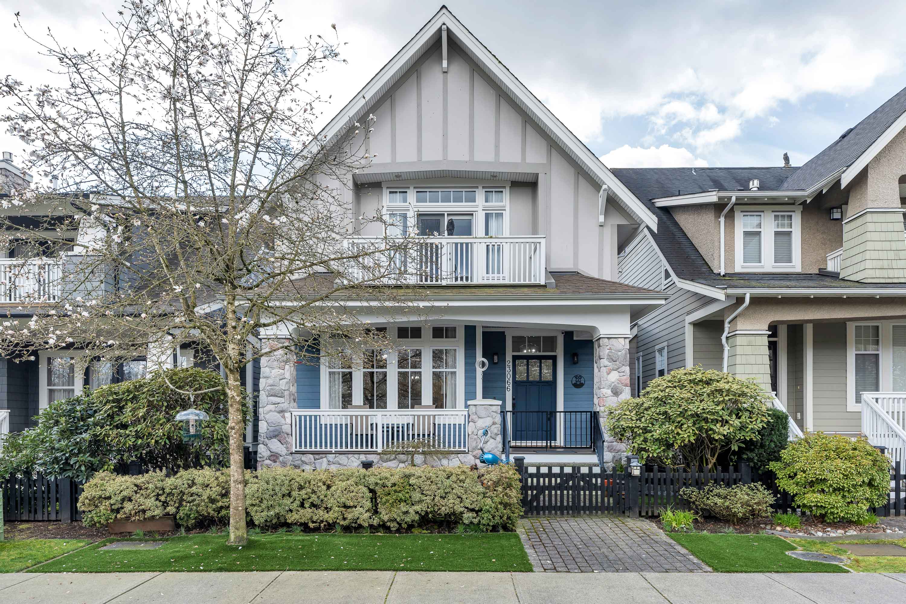 23066 Bedford Trail, Langley