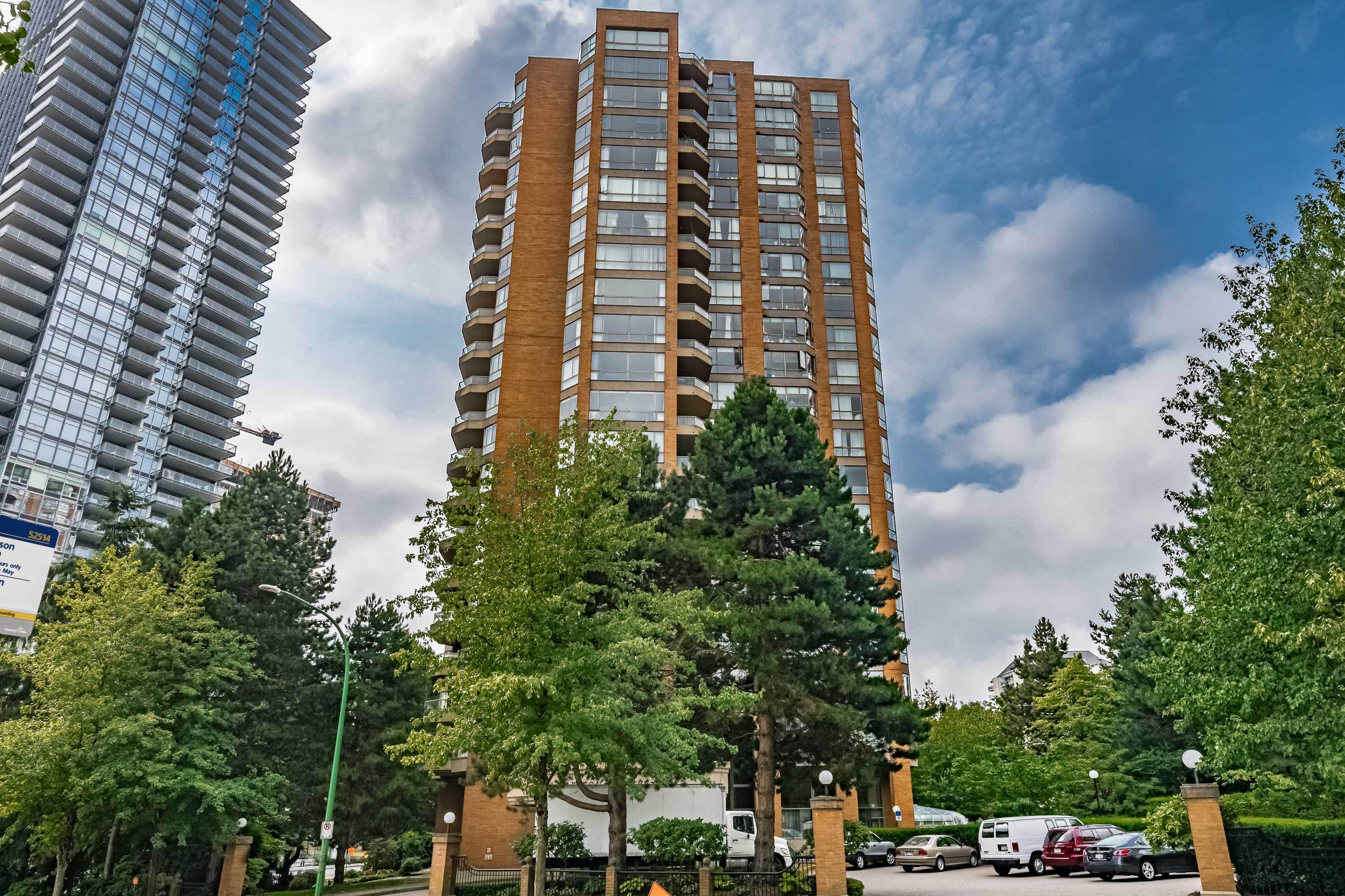 1106 - 4350 Beresford Street, Burnaby