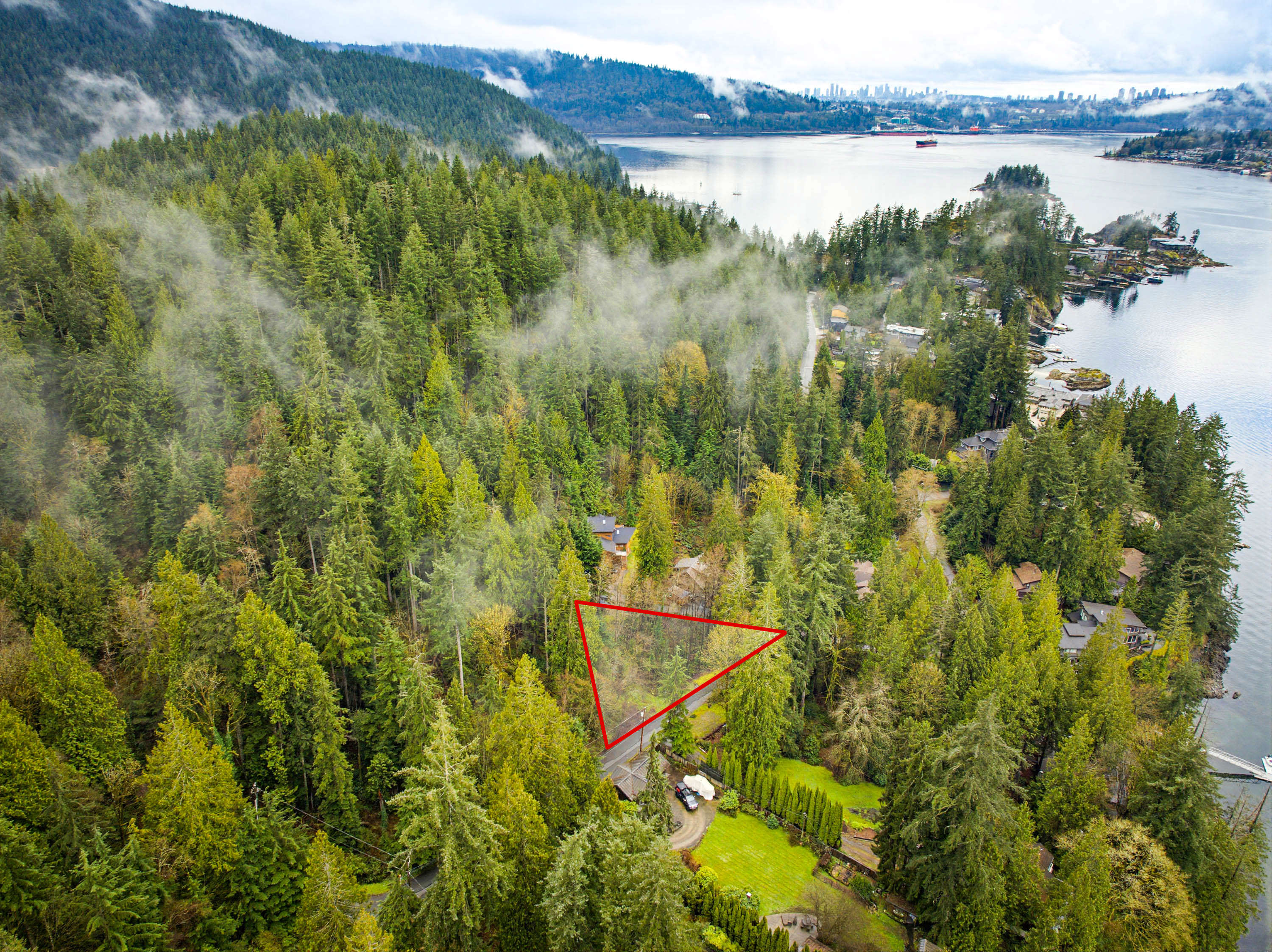 5250 Coombe Lane, Port Moody