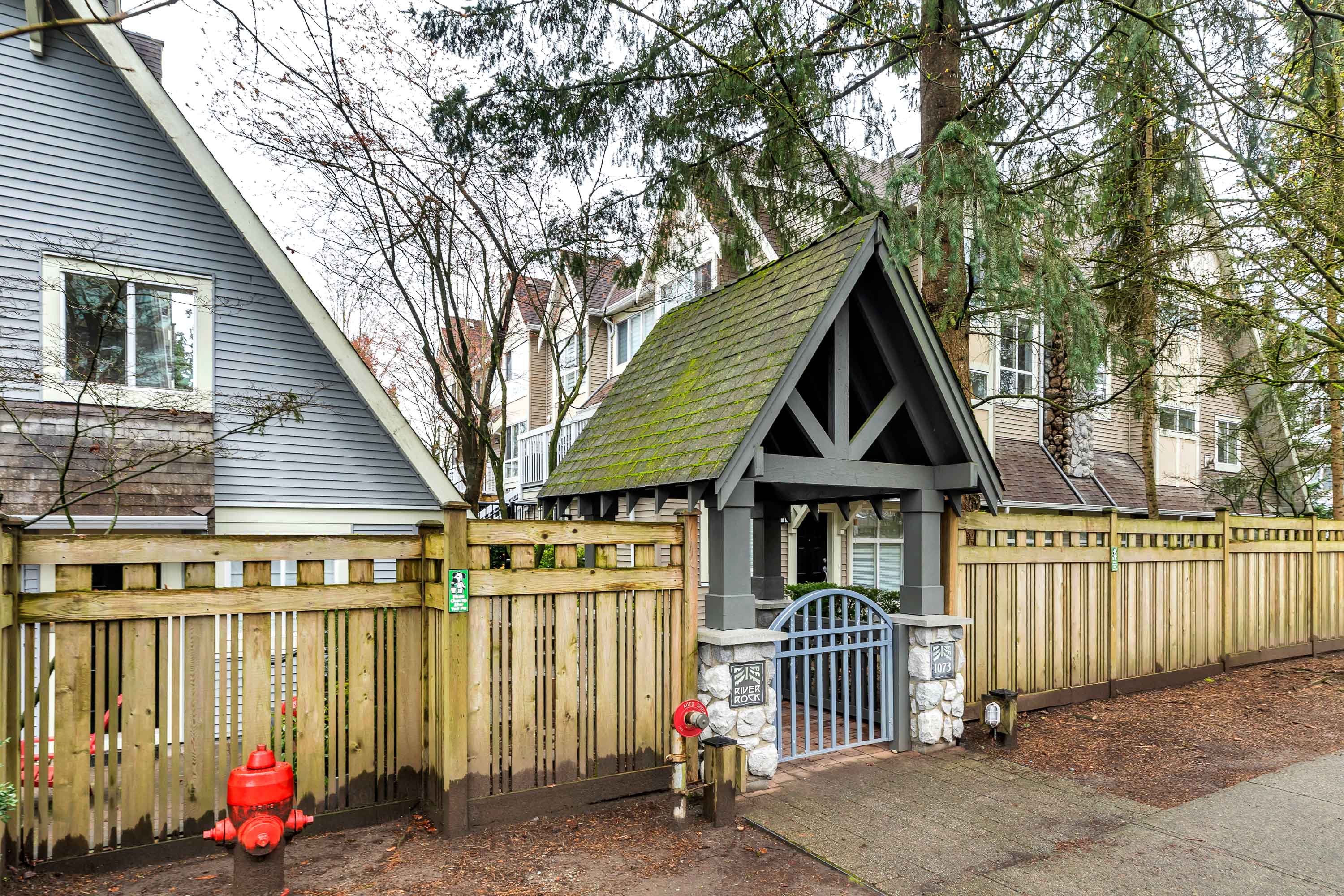 13 - 1073 Lynn Valley Road, North Vancouver