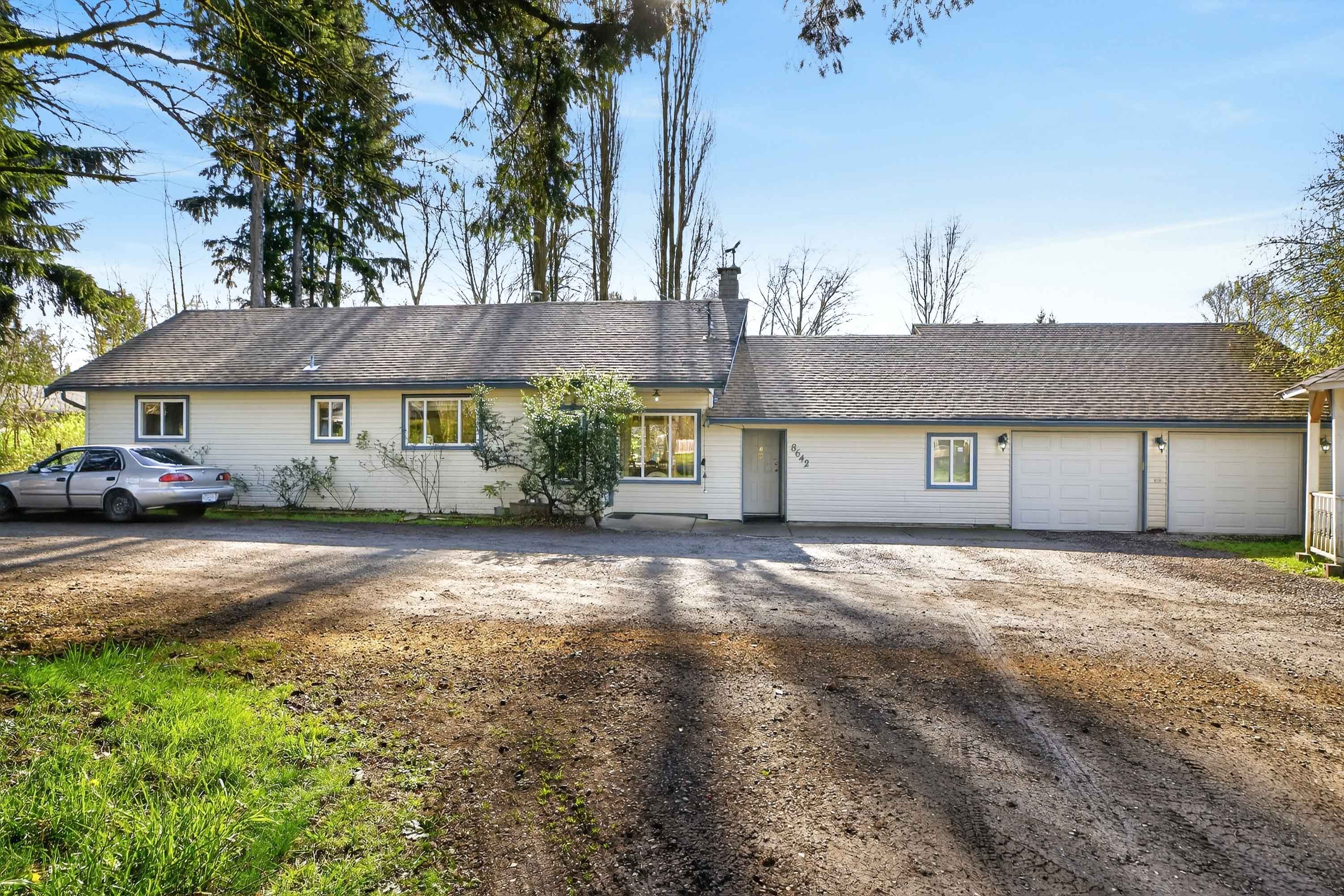 8642 Harvie Road, Surrey