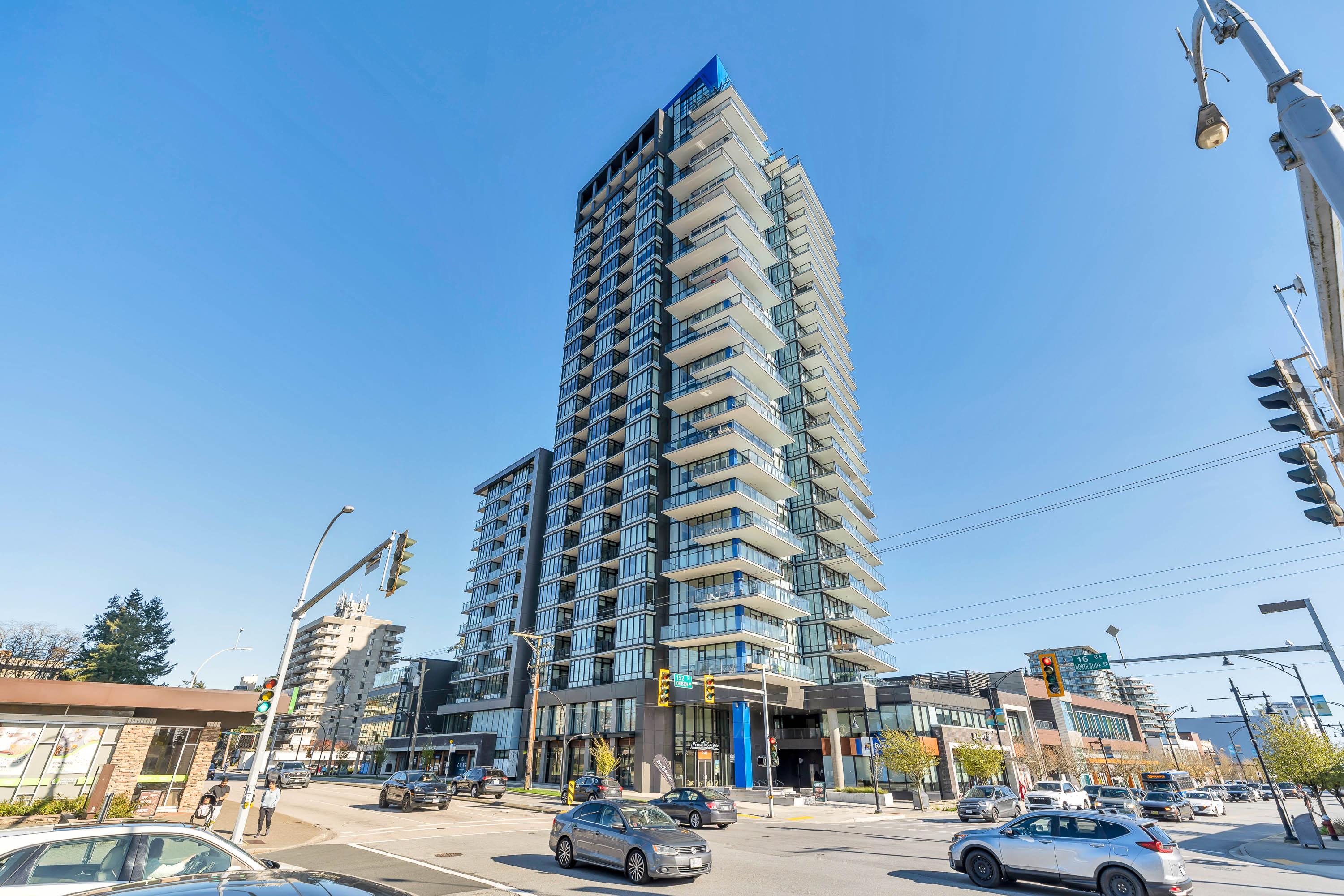 2306 - 1588 Johnston Road, White Rock