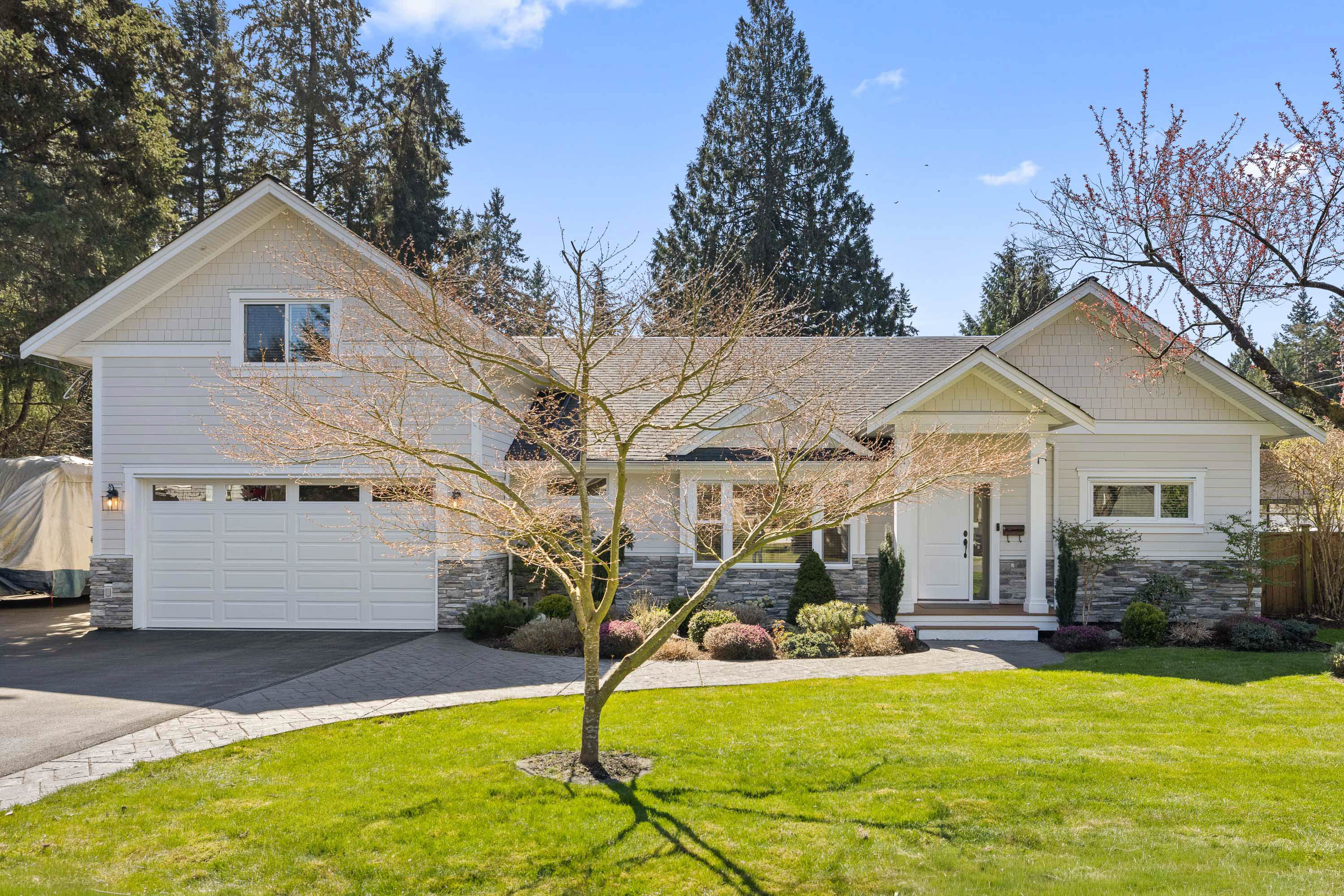 19864 37A Avenue, Langley