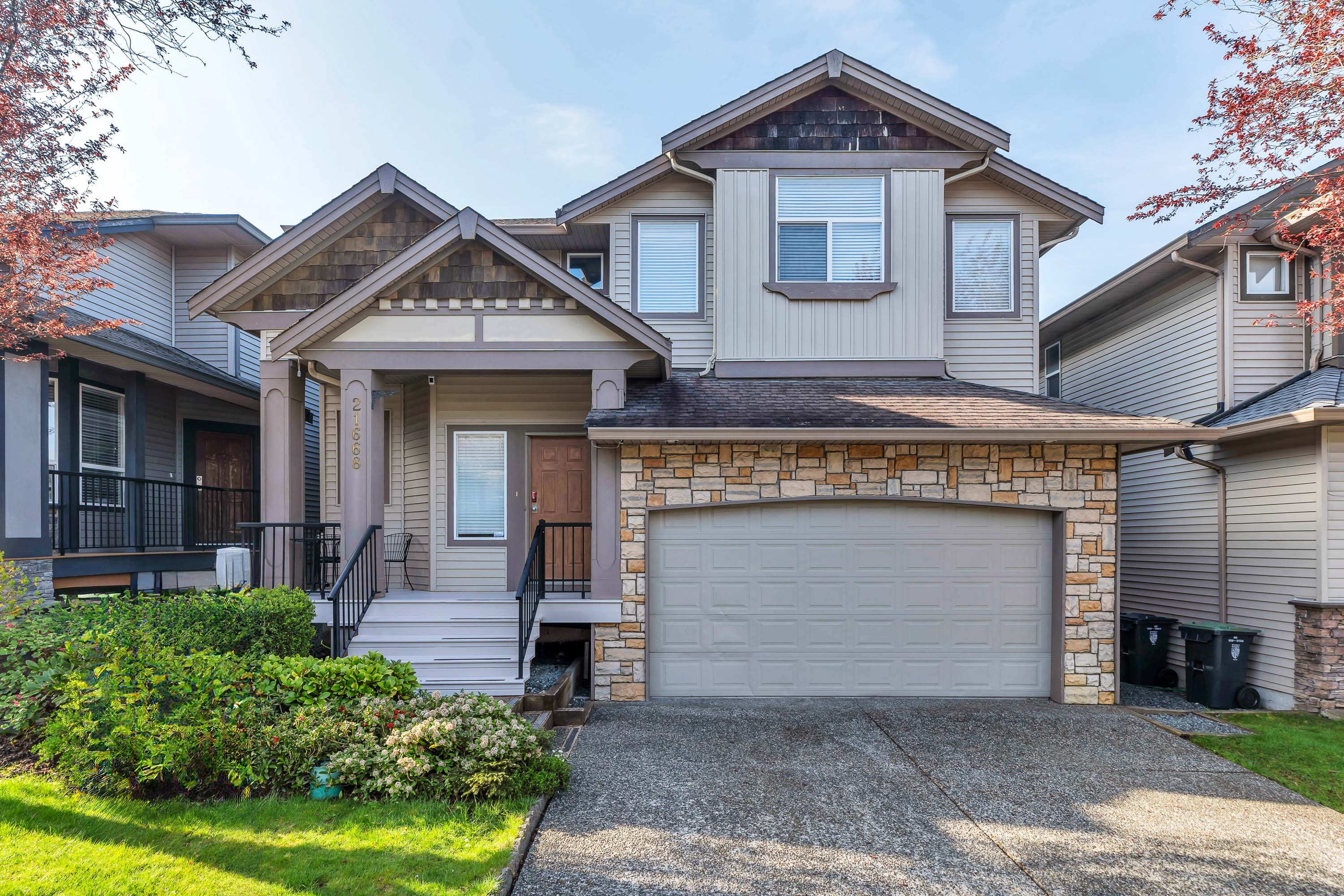 21668 89A Avenue, Langley