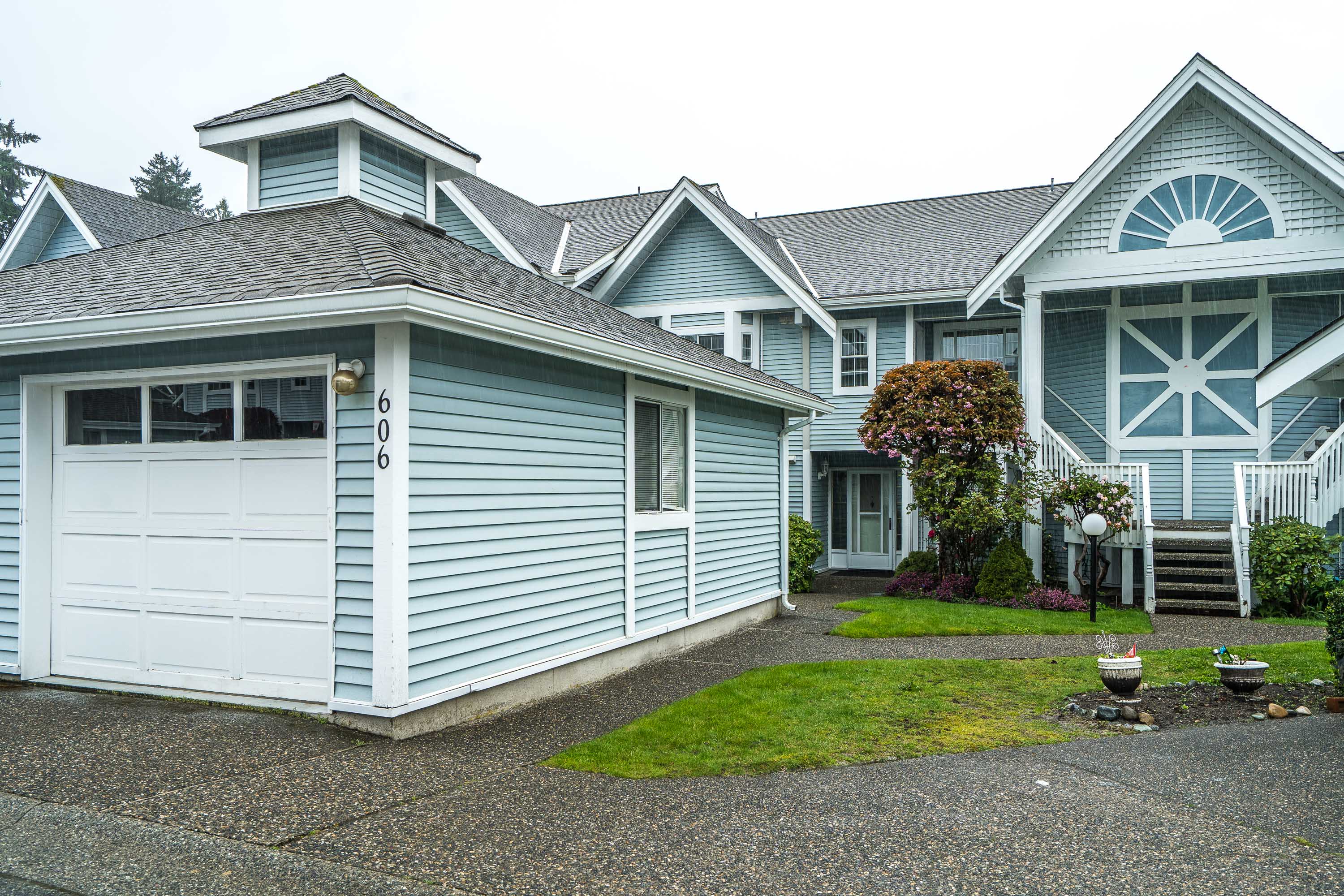 606 - 9131 154 Street, Surrey