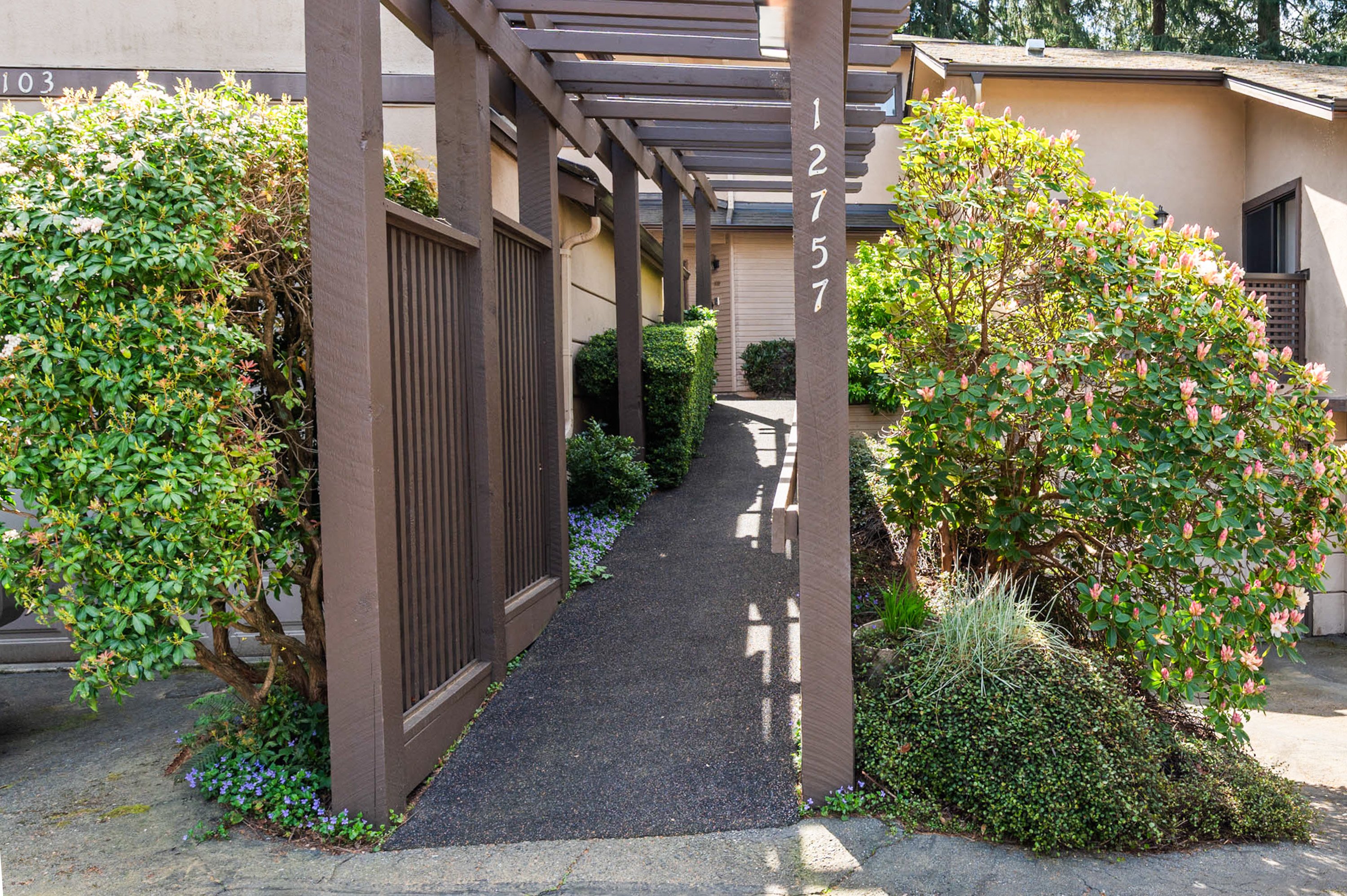 103 - 12757 16 Avenue, South Surrey