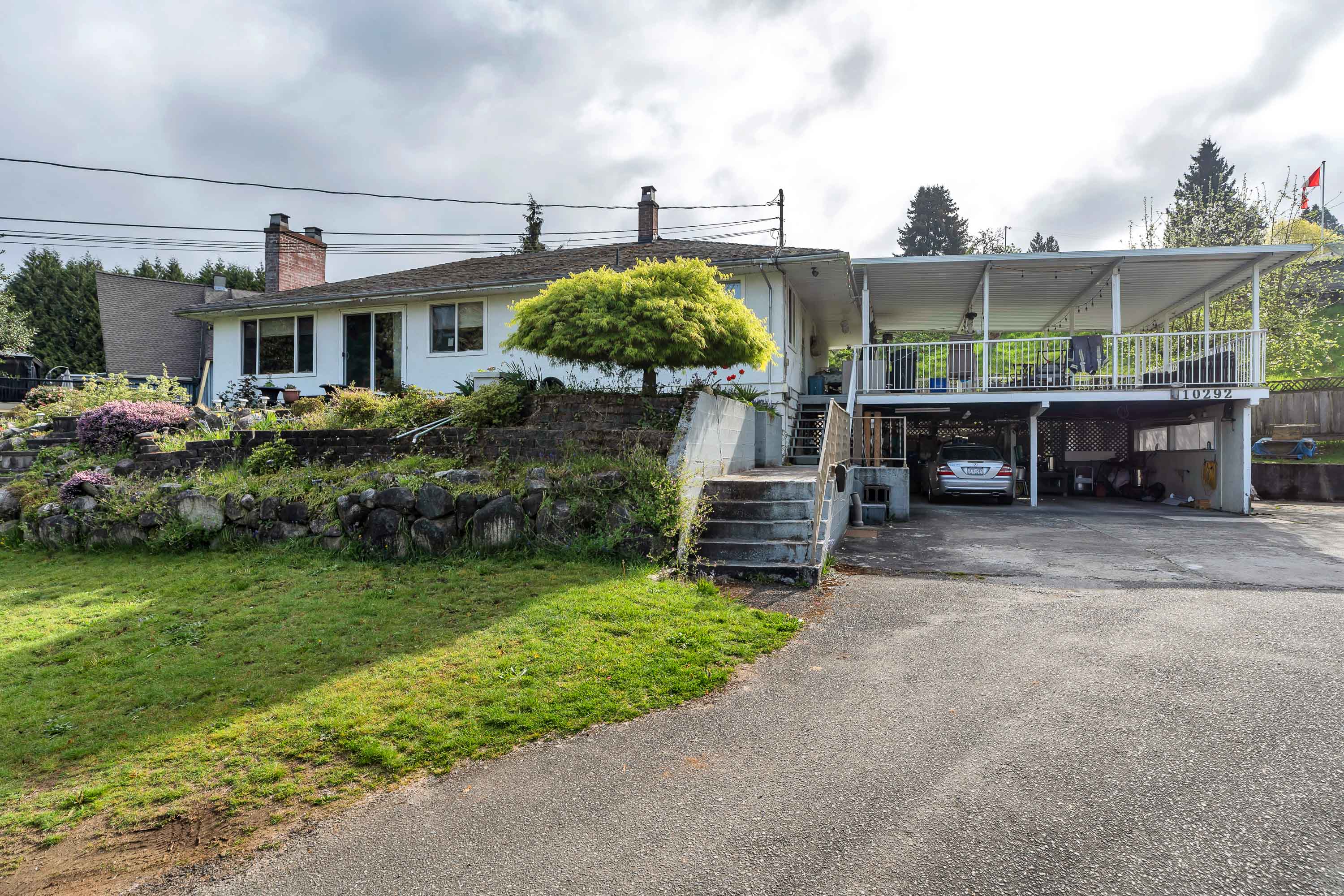 10292 River Road, Delta