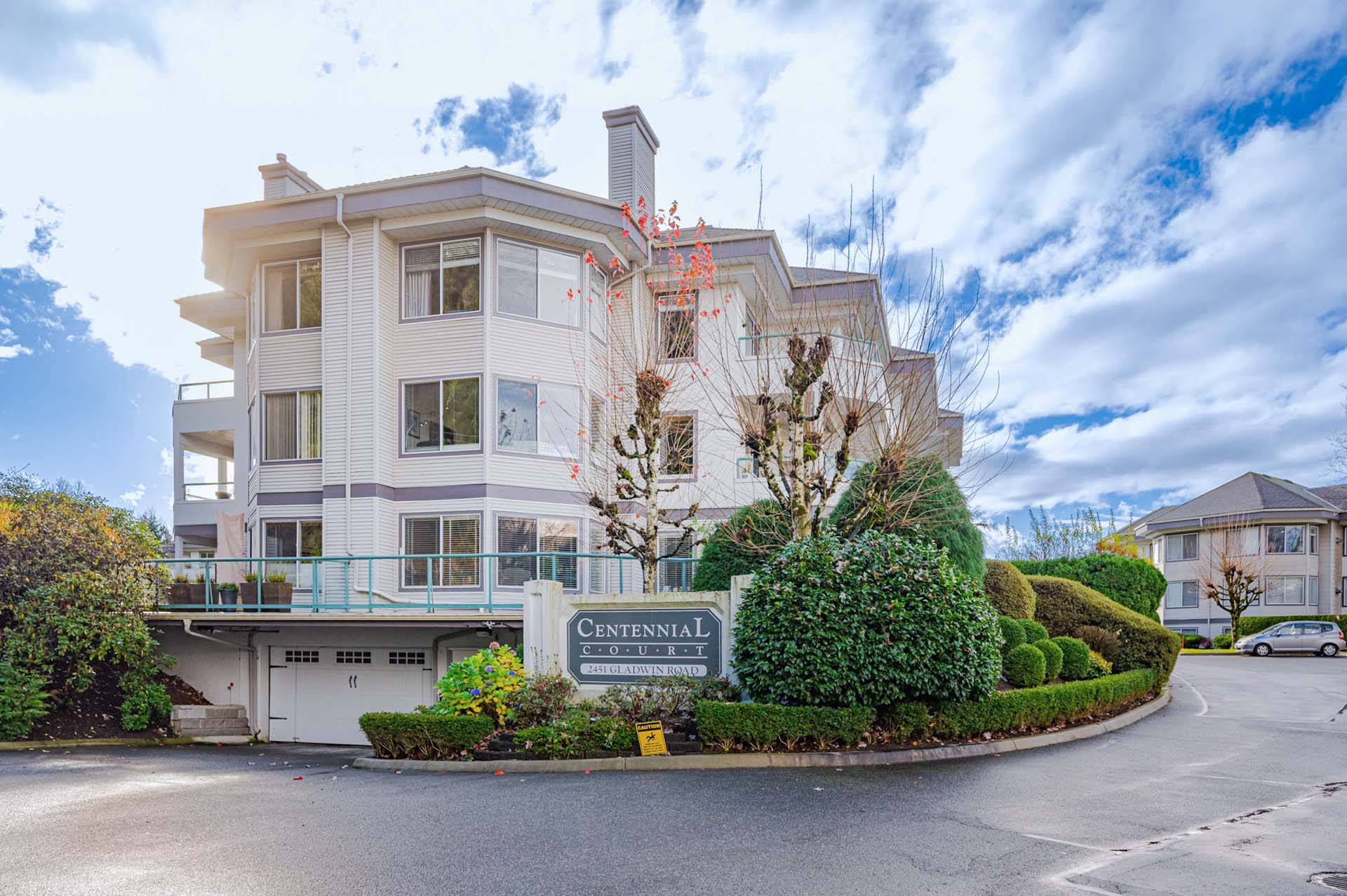 302 - 2451 Gladwin Road, Abbotsford