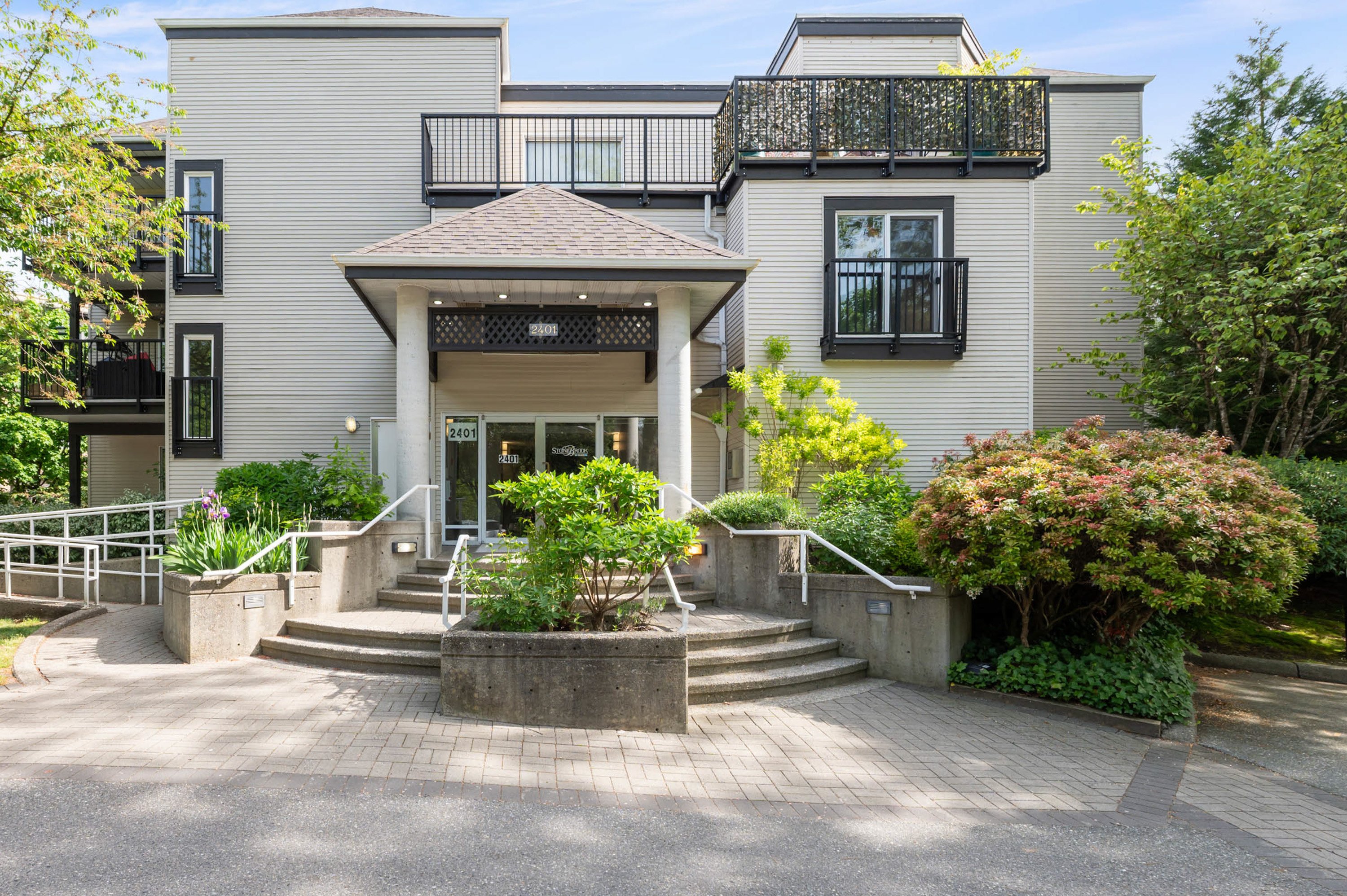 311 - 2401 Hawthorne Avenue, Port Coquitlam