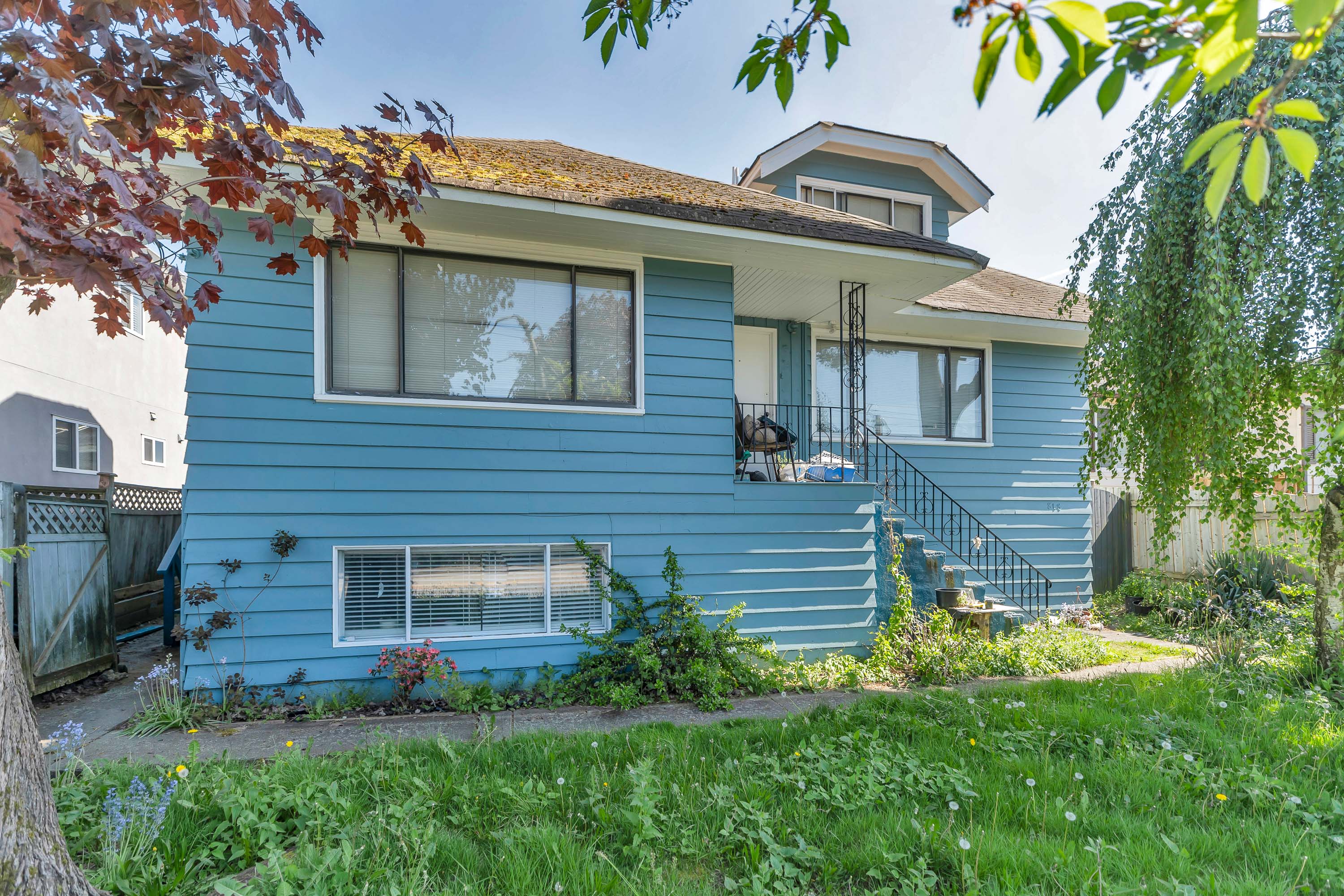 818 10 Avenue, New Westminster