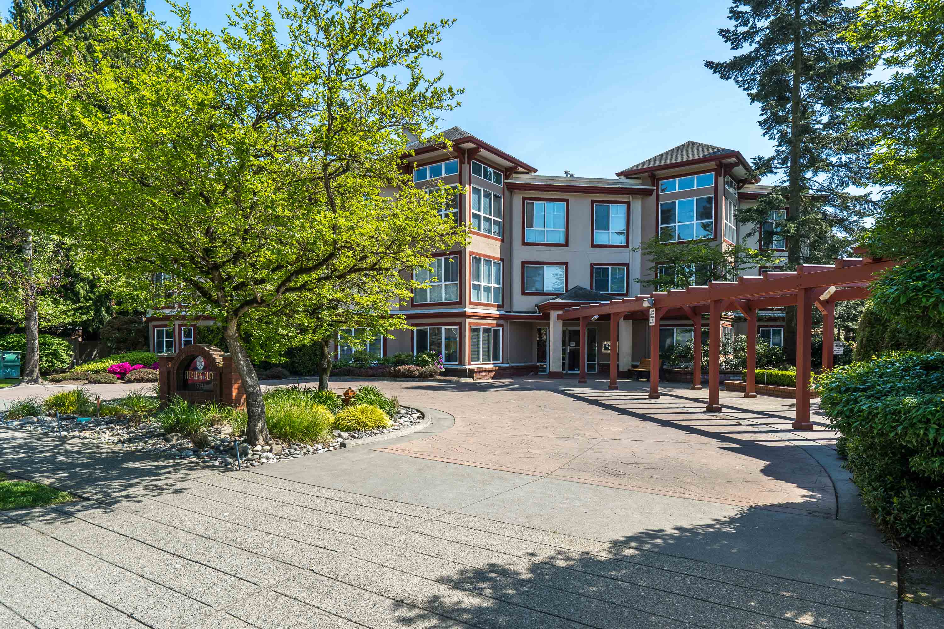106 - 15342 20 Avenue, Surrey