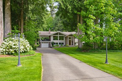 Virtual tour for Klassen Real Estate Group