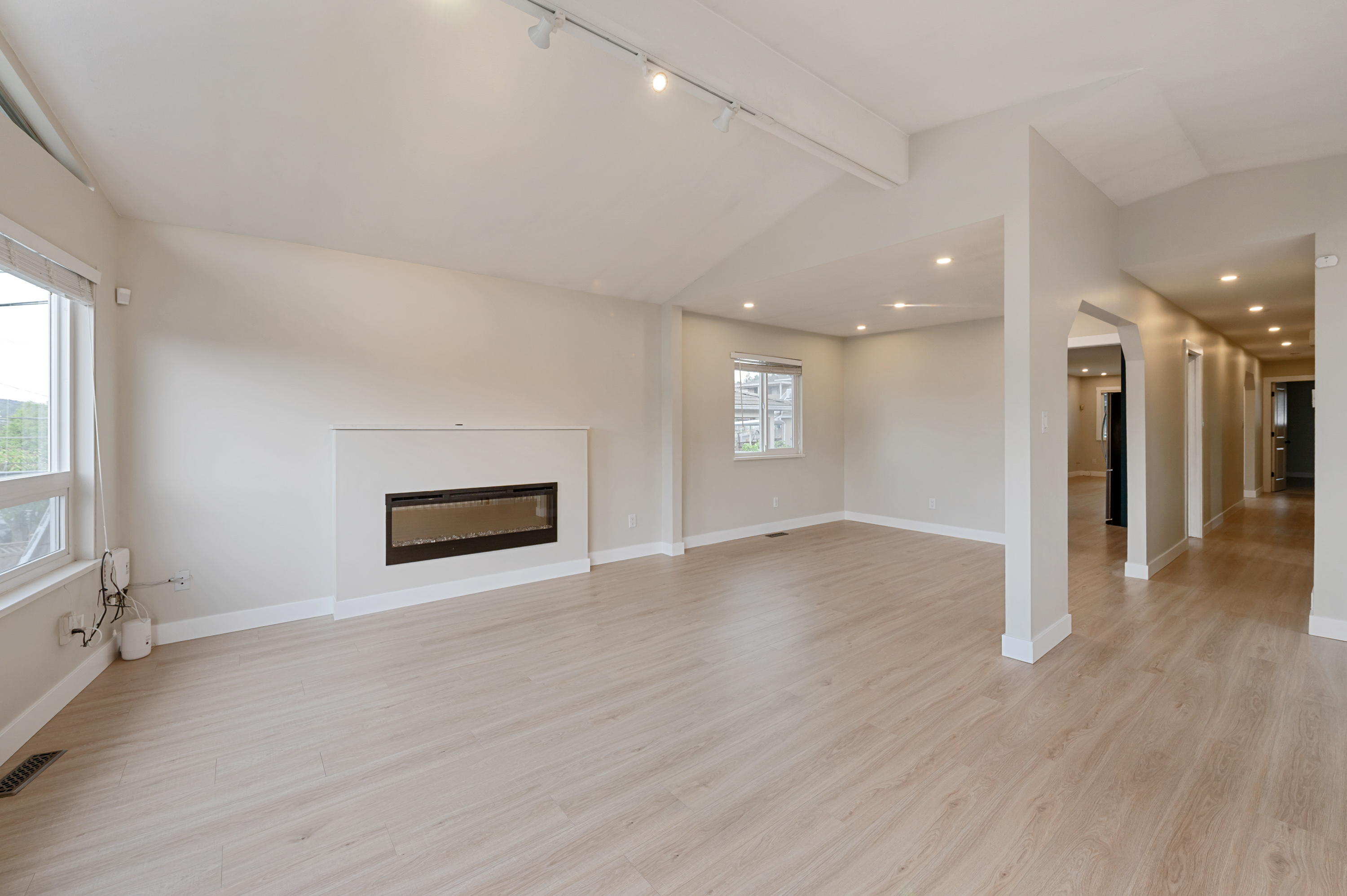 5444 Manor Street, Burnaby