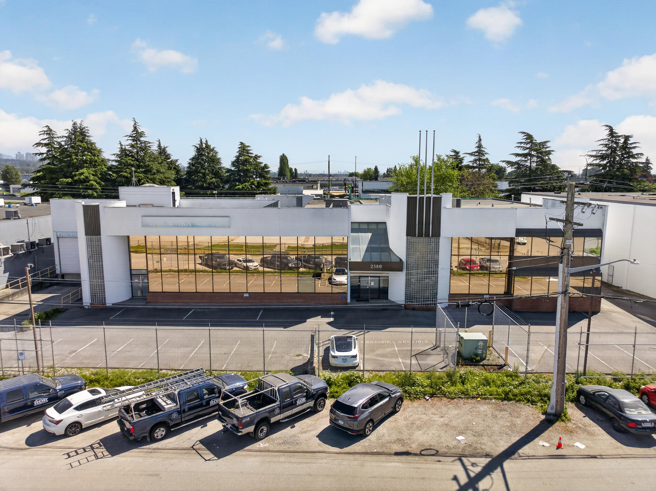 2580 Viscount Way, Richmond