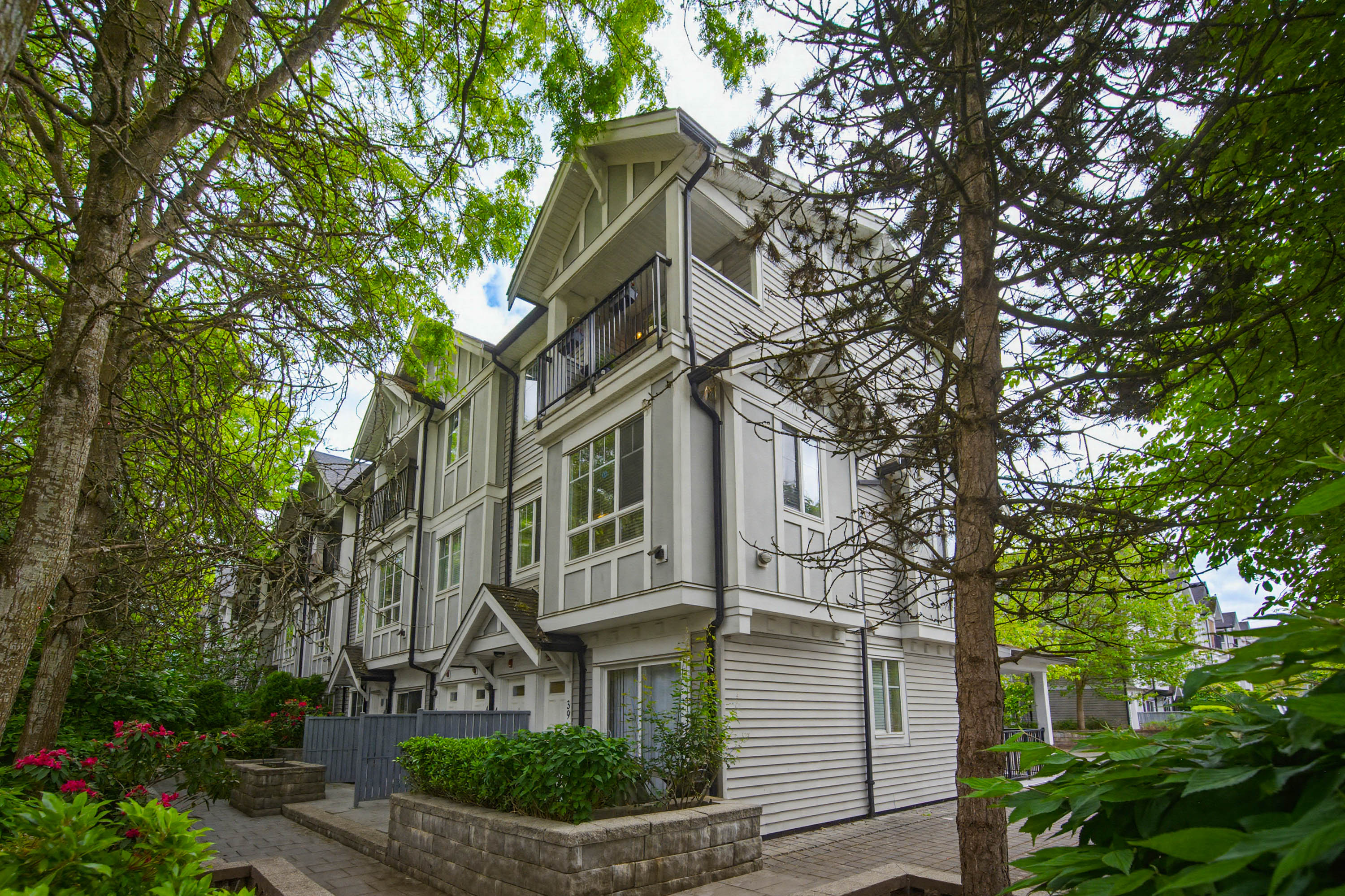 40 - 13239 Old Yale Road, Surrey