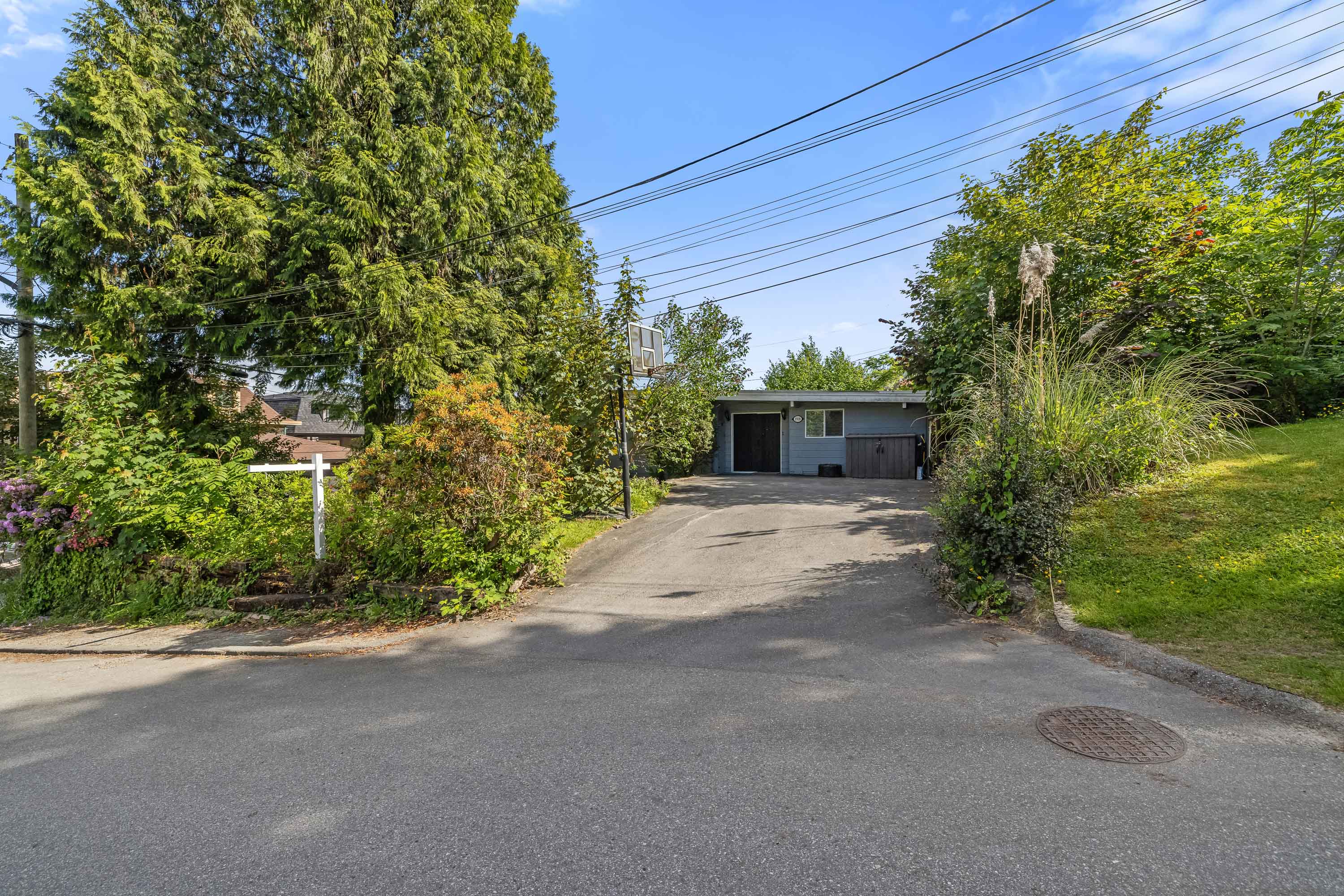 1908 Warwick Crescent, Port Coquitlam