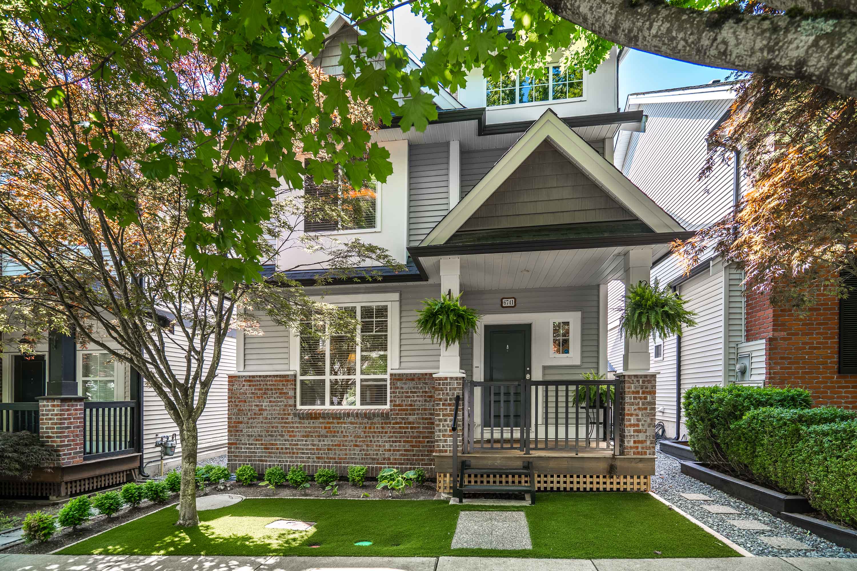 6741 193A Street, Surrey