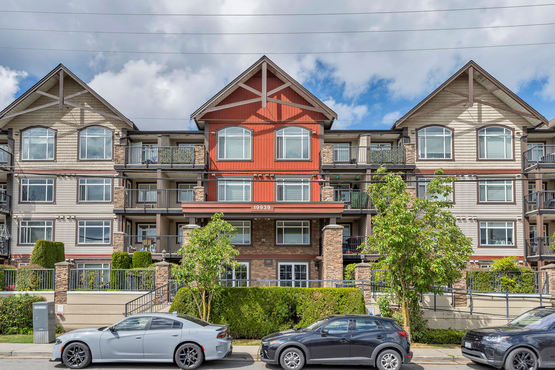 317 - 19939 55A, Surrey