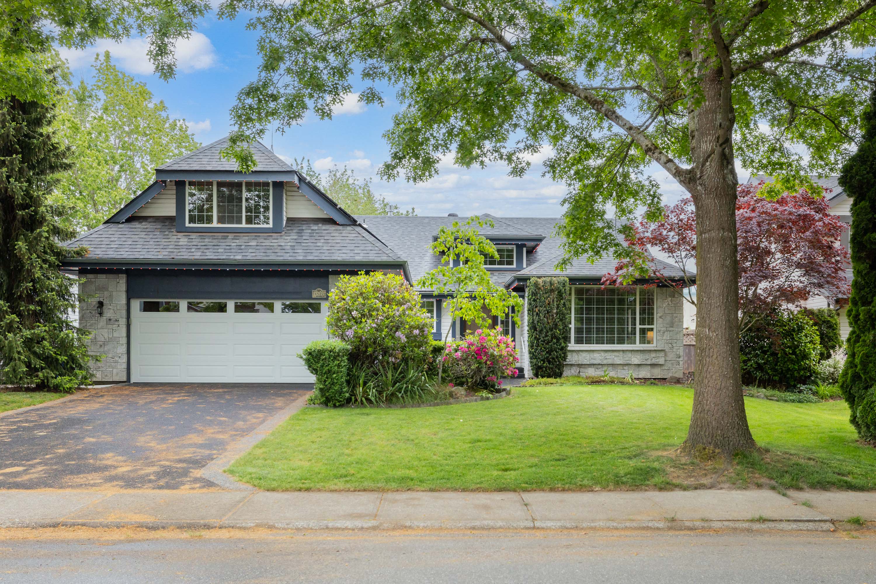 4522 221A Street, Langley