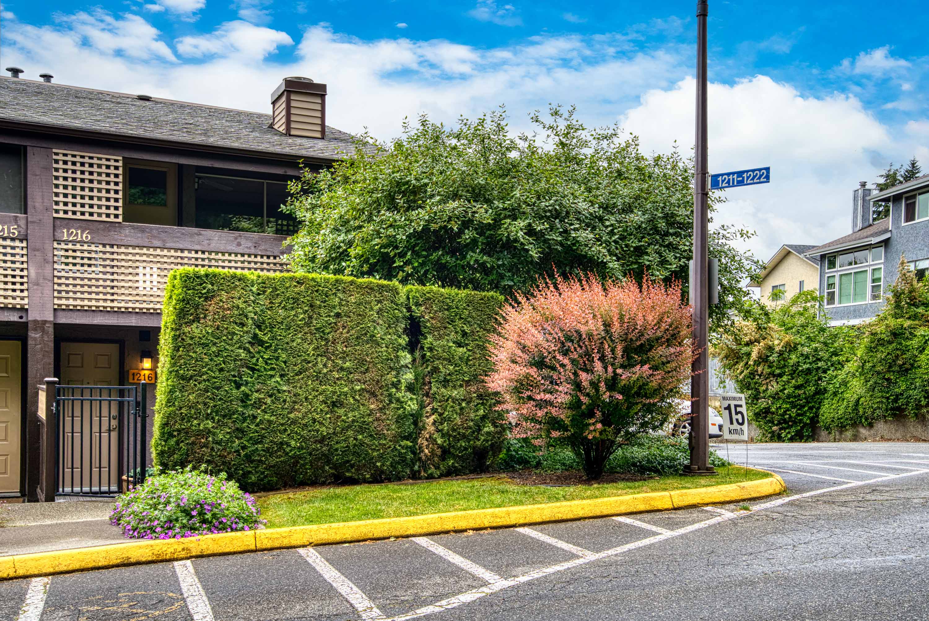 1216 - 34909 Old Yale Road, Abbotsford