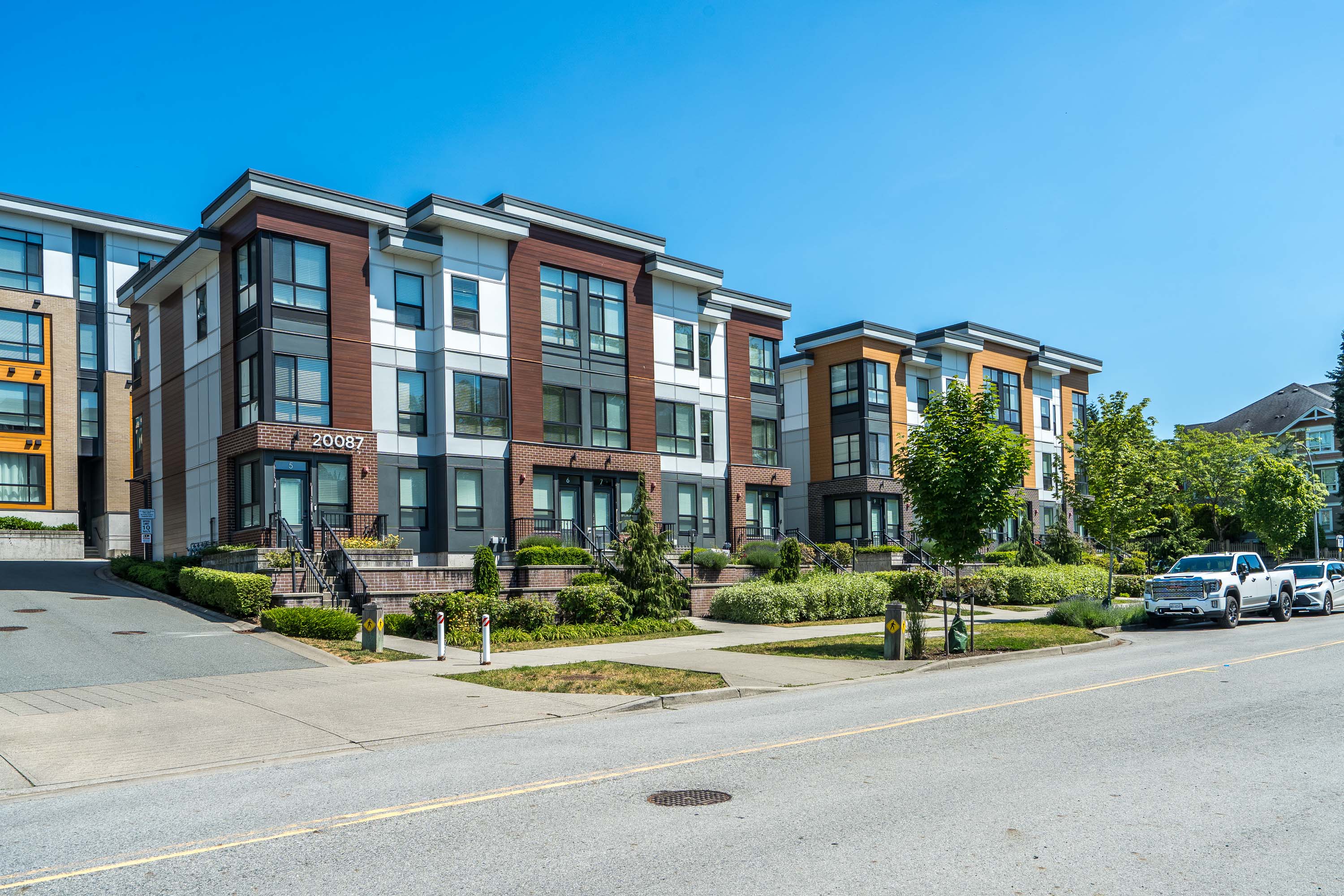 15 - 20087 68 Avenue, Langley