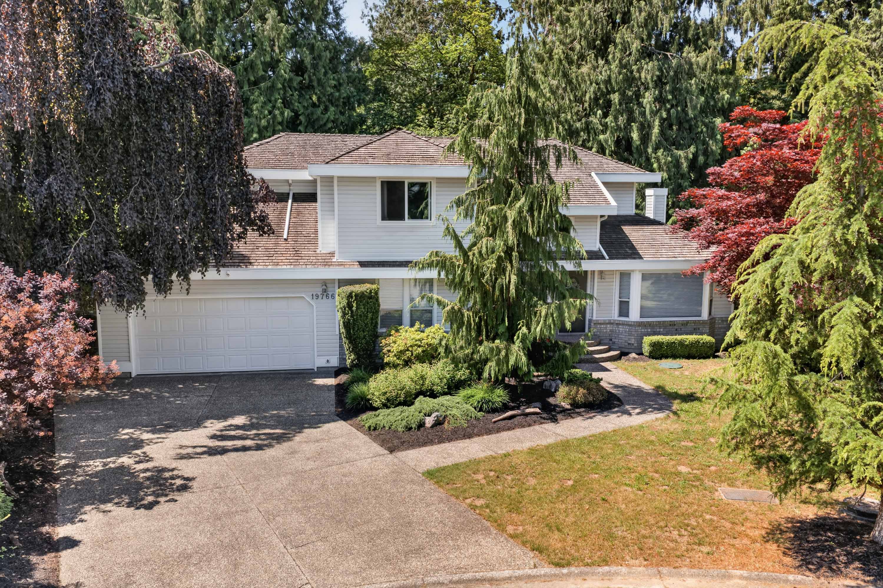 19766 43 Avenue, Surrey