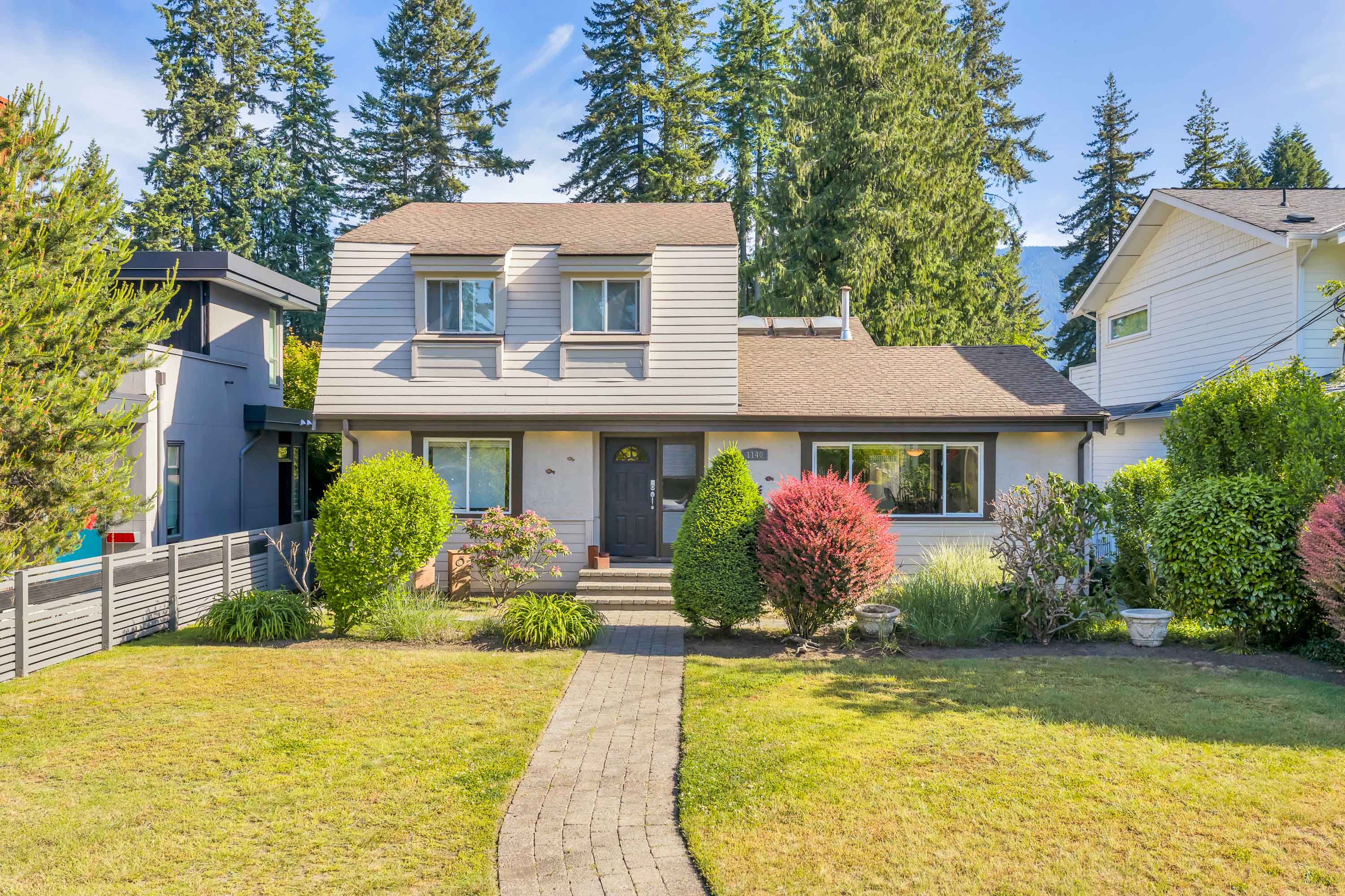 1140 W 20th Street, North Vancouver