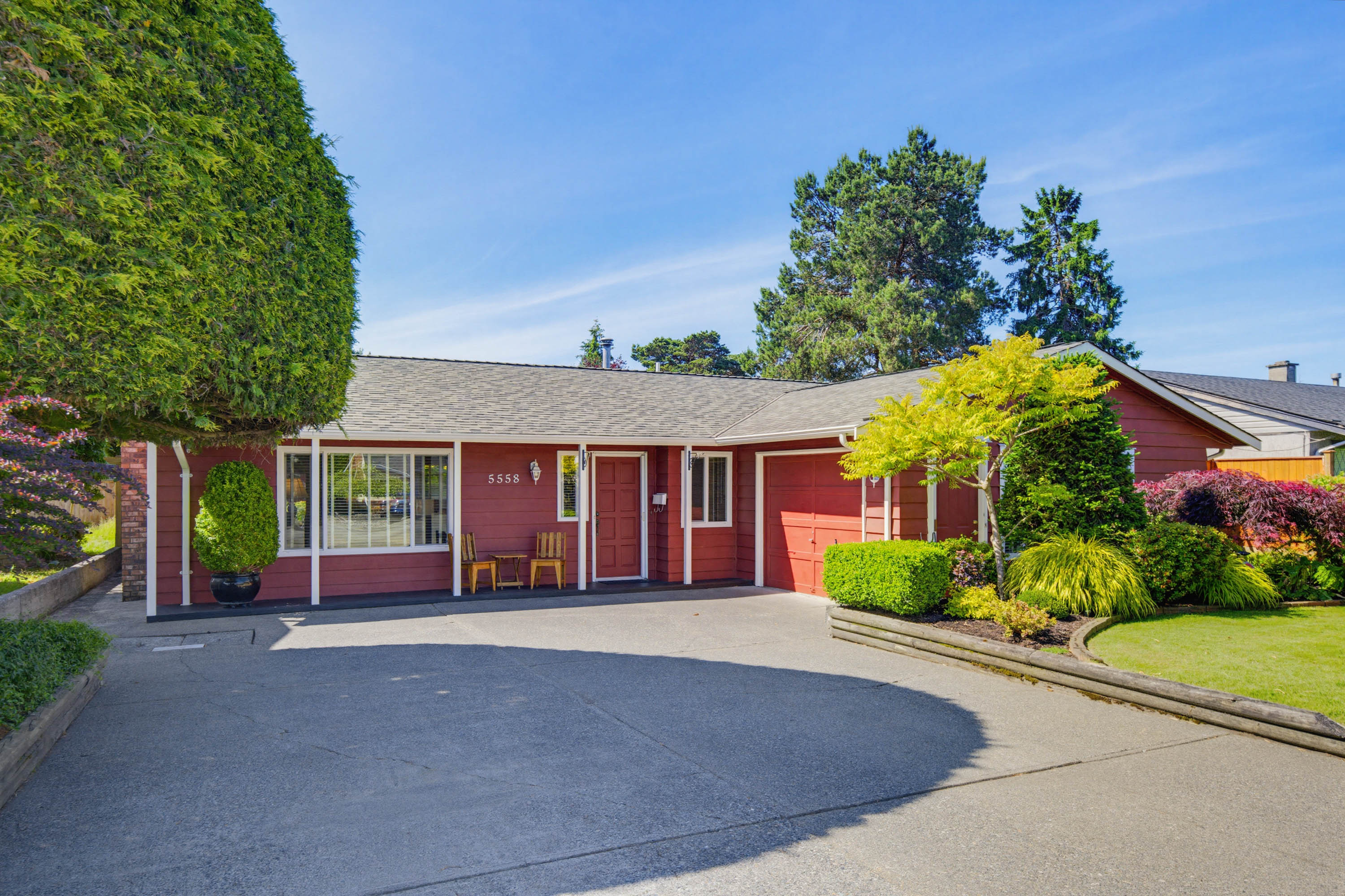 5558 49 Avenue, Ladner