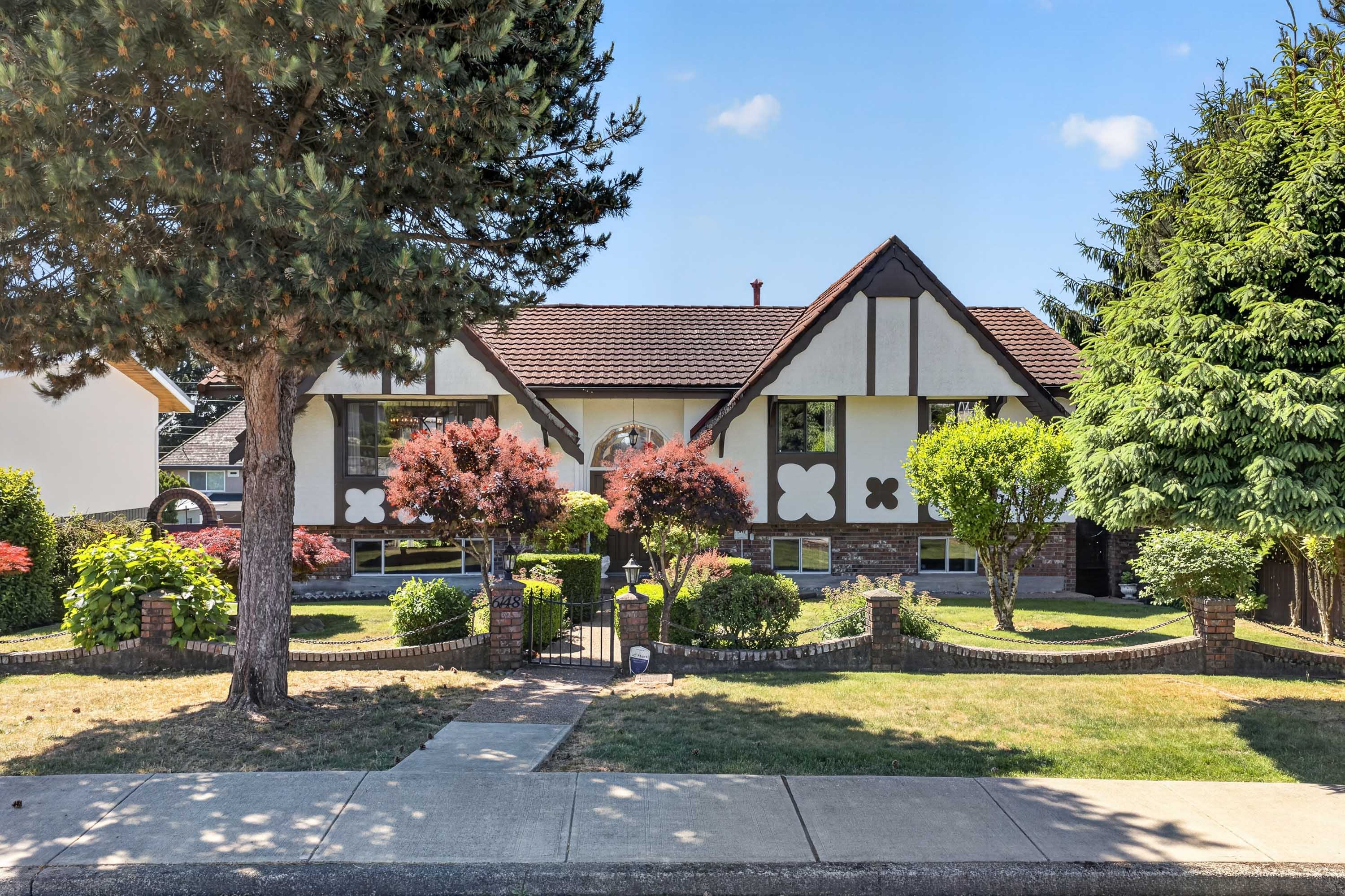 6148 Charles Street, Burnaby
