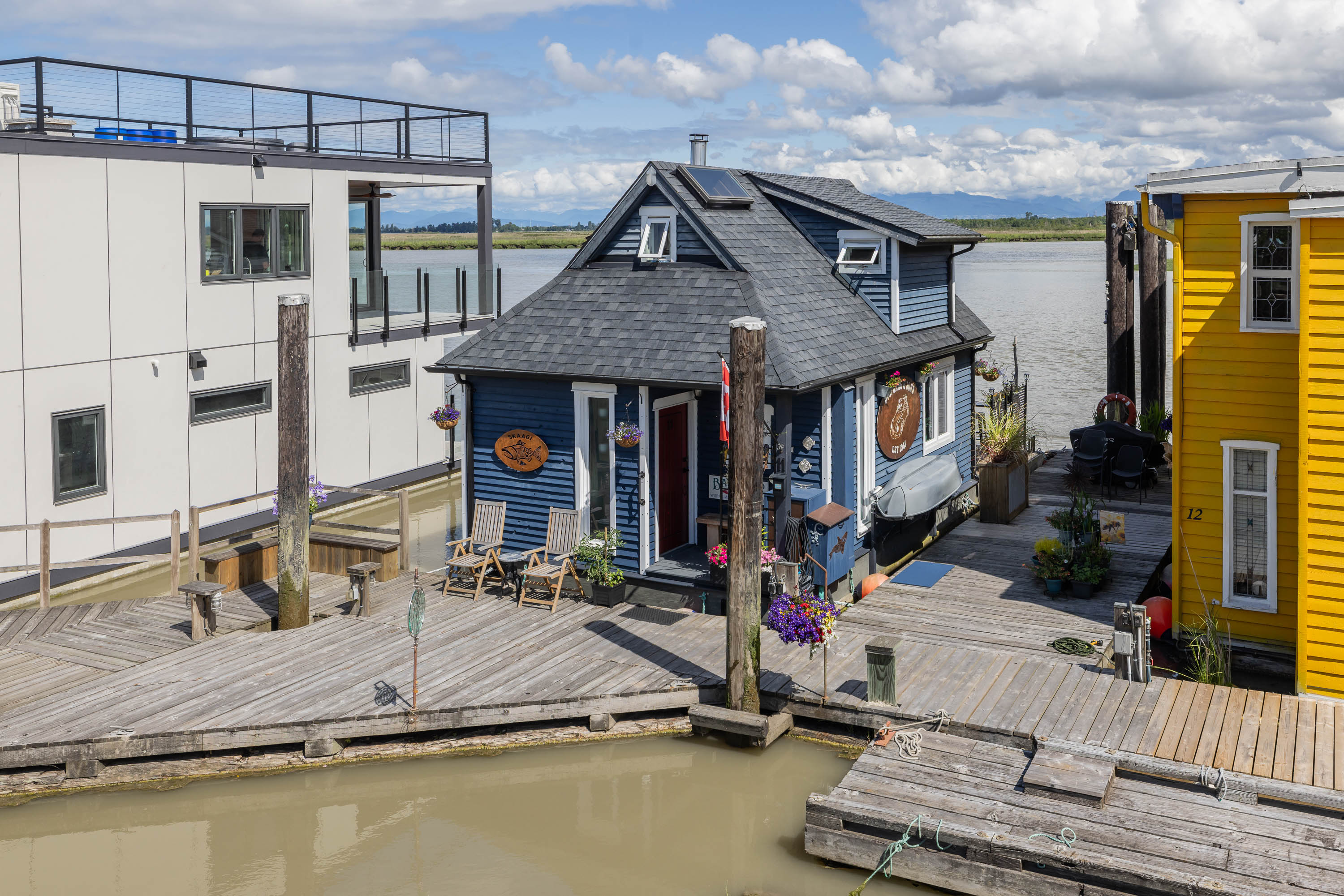 11 - 3871 River Road West, Ladner