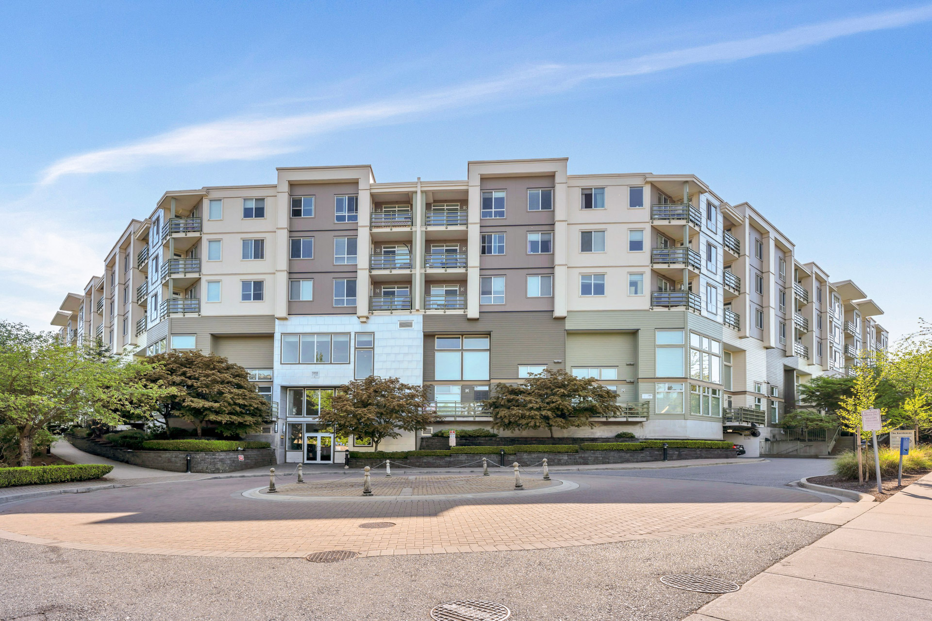 226 - 15850 26 Avenue, South Surrey